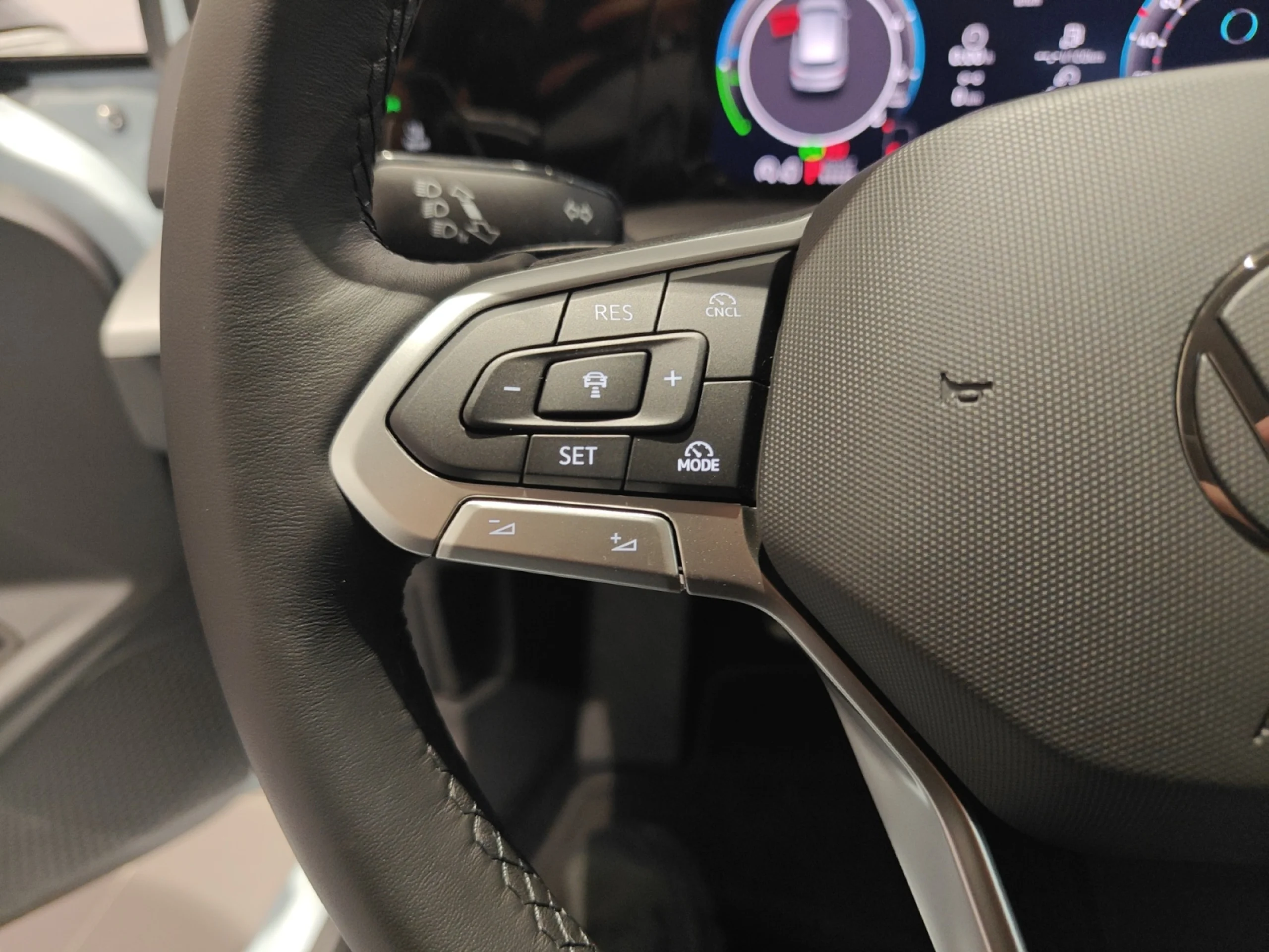 VOLKSWAGEN GOLF MATCH 1.5 PHEV 110KW / 85KW DSG - Foto 11