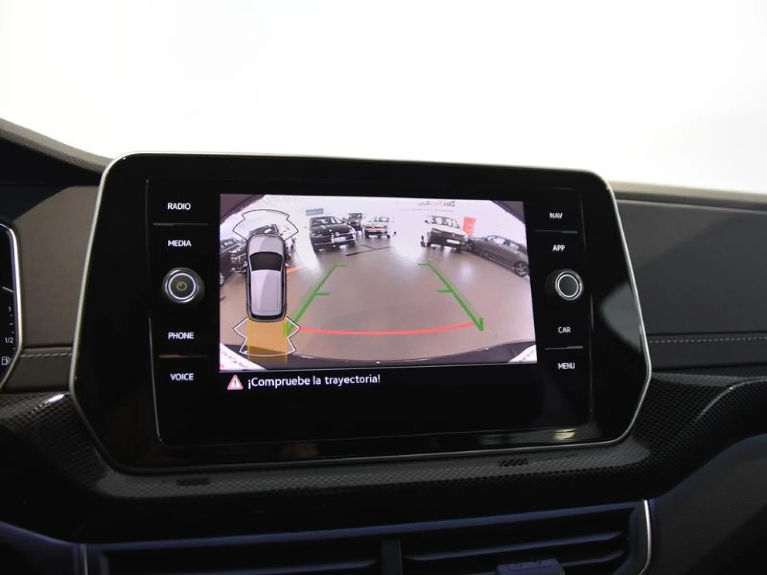 VOLKSWAGEN T CROSS R LINE 1.0 TSI 85KW (115CV) DSG - Foto 13