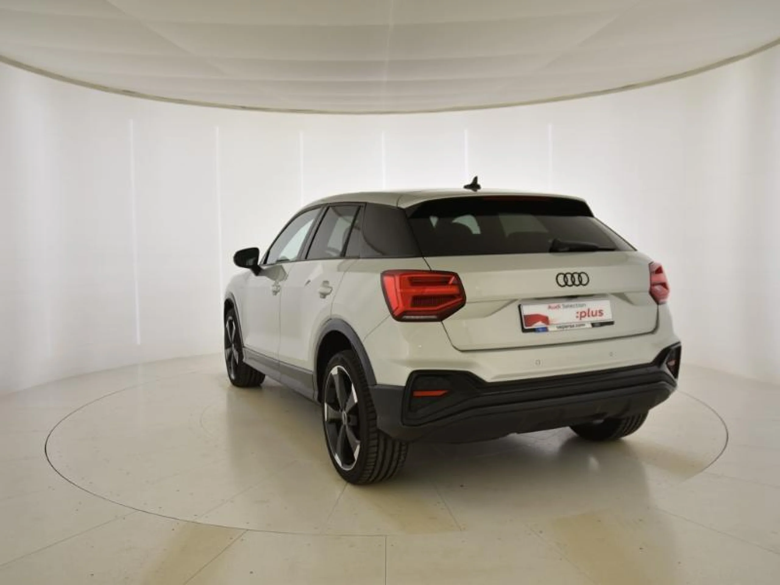 AUDI Q2 BLACK LINE 35 TDI 110KW (150CV) S TRONIC - Foto 2