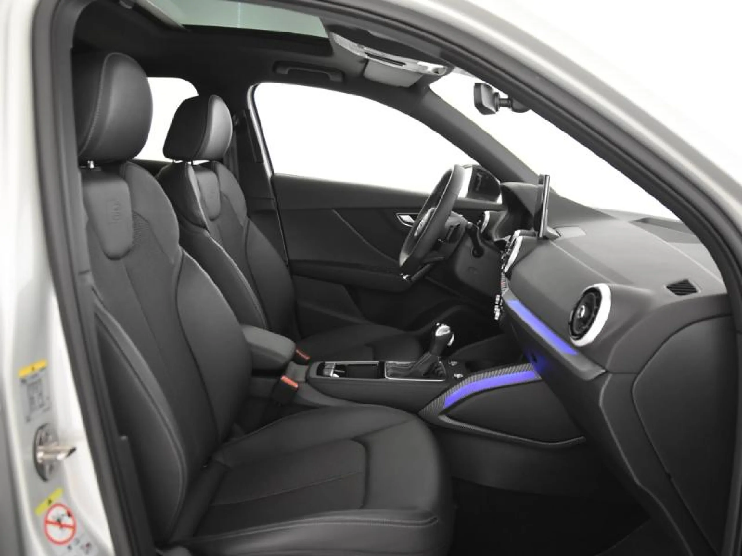 AUDI Q2 BLACK LINE 35 TDI 110KW (150CV) S TRONIC - Foto 5