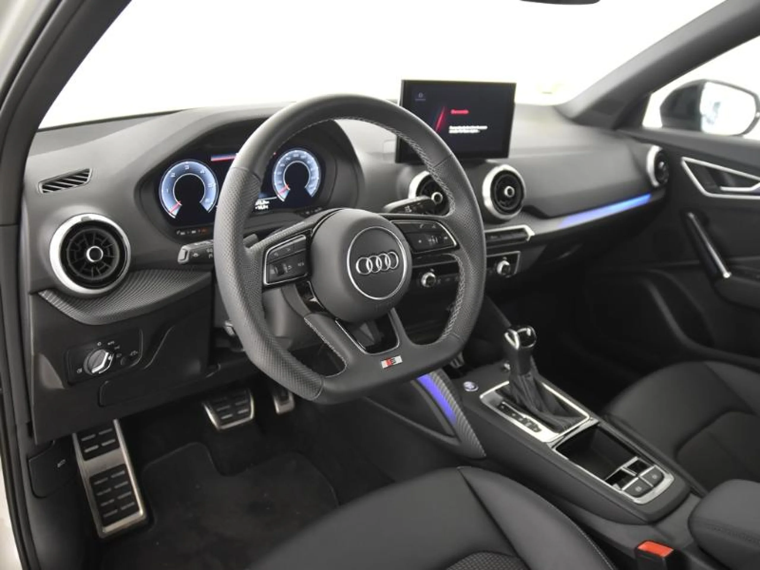 AUDI Q2 BLACK LINE 35 TDI 110KW (150CV) S TRONIC - Foto 13