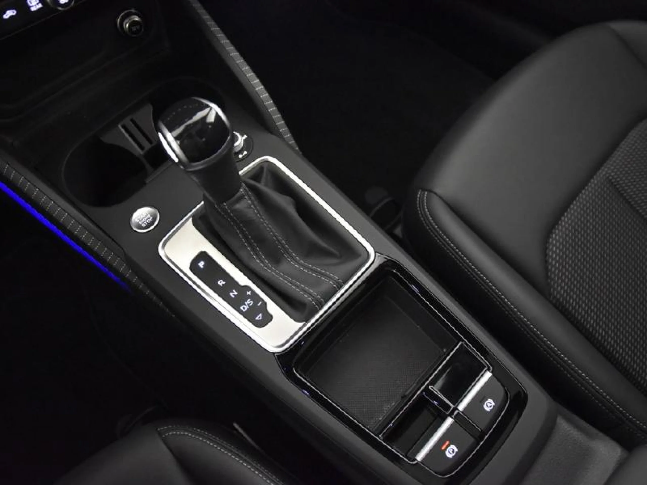 AUDI Q2 BLACK LINE 35 TDI 110KW (150CV) S TRONIC - Foto 14