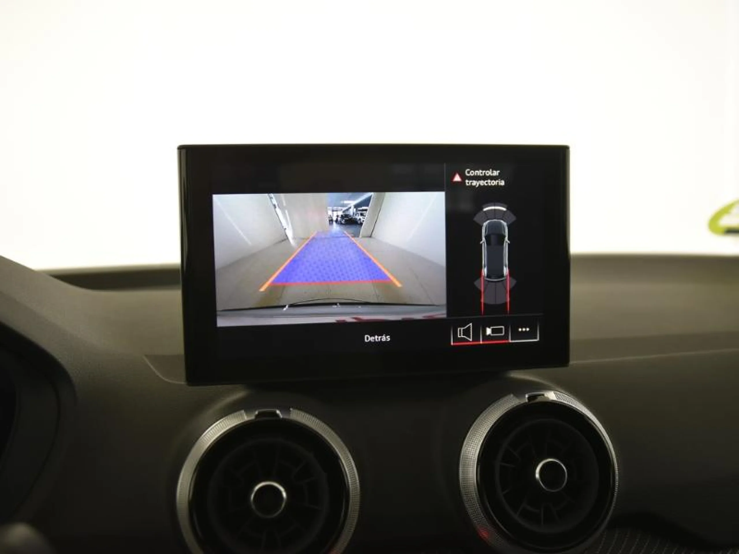 AUDI Q2 BLACK LINE 35 TDI 110KW (150CV) S TRONIC - Foto 17