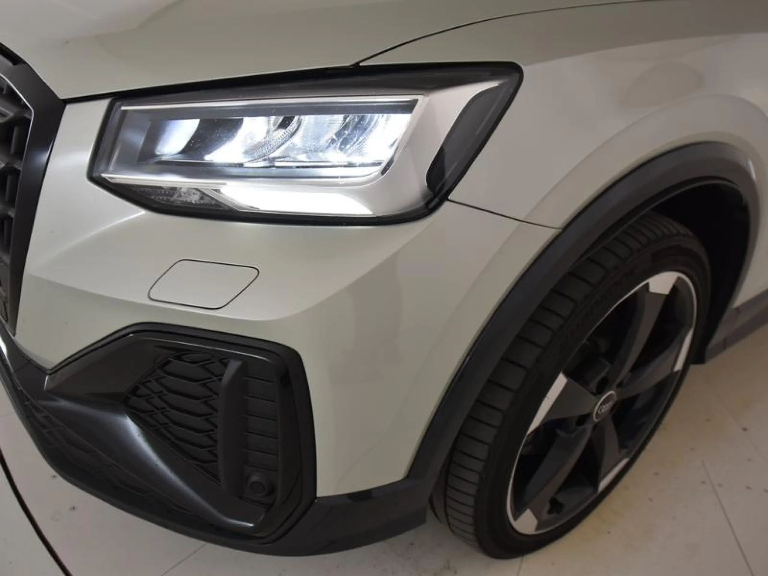 AUDI Q2 BLACK LINE 35 TDI 110KW (150CV) S TRONIC - Foto 23