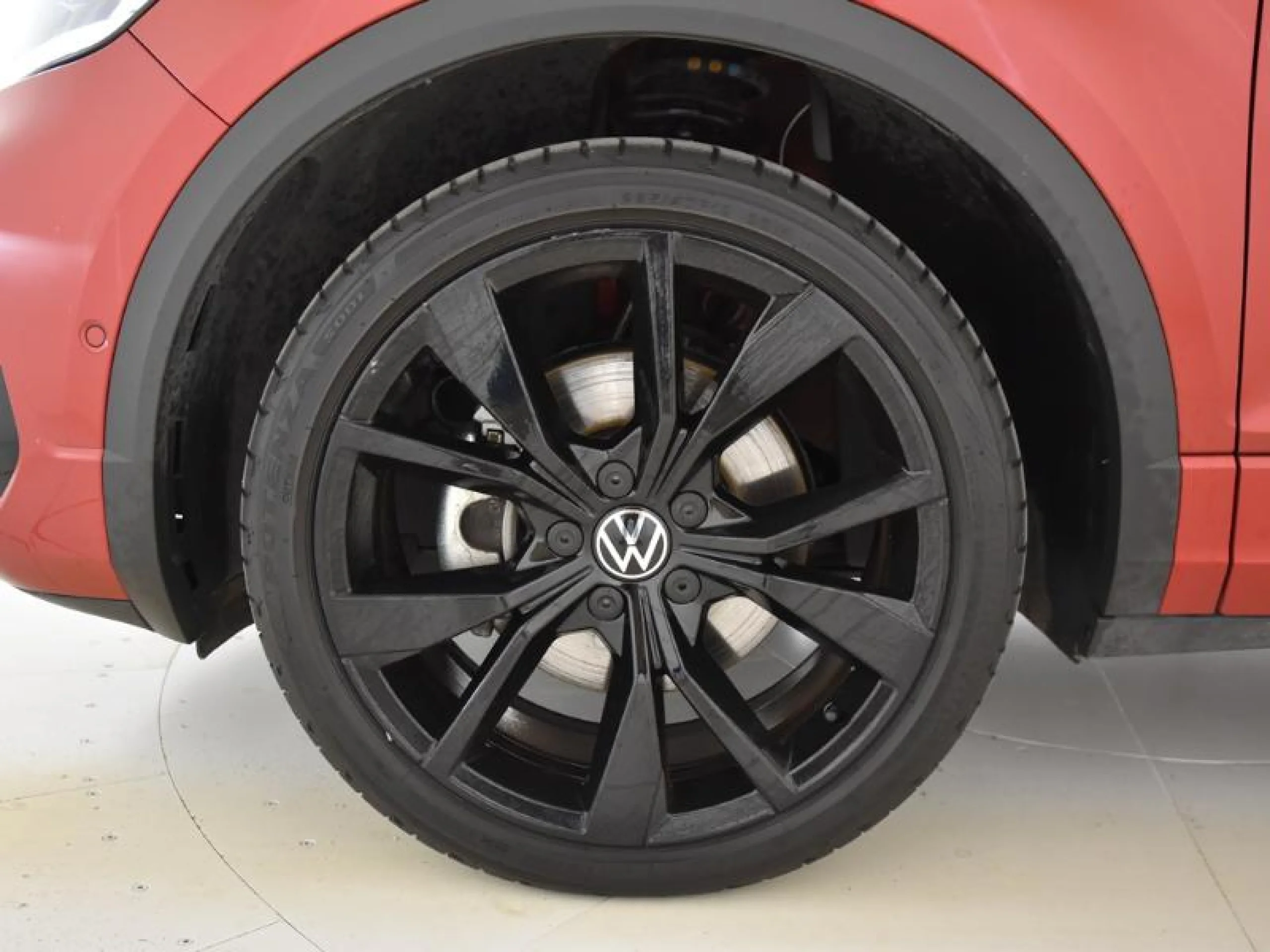 VOLKSWAGEN T ROC R LINE 1.5 TSI 110KW (150CV) DSG - Foto 8