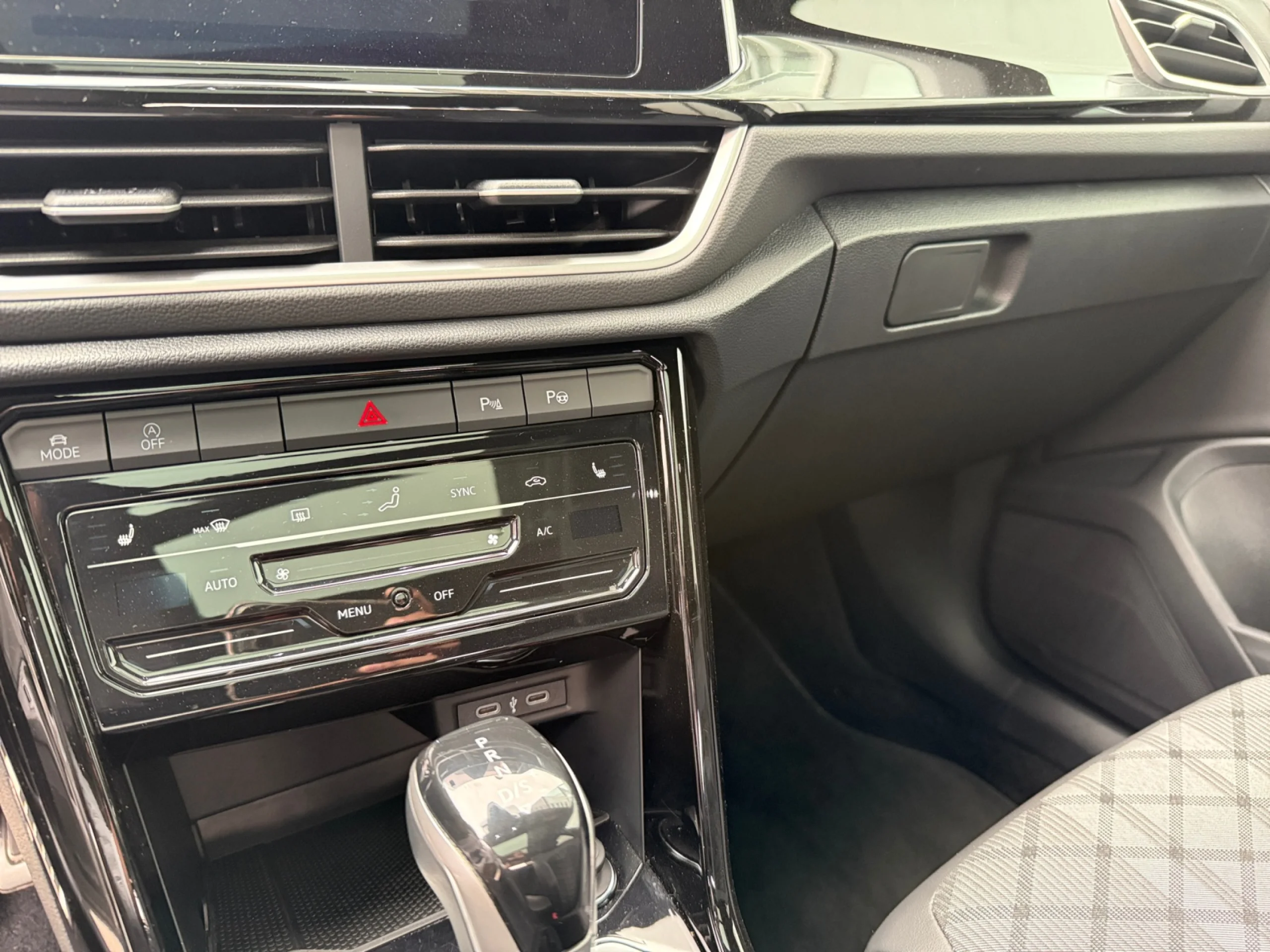 VOLKSWAGEN T ROC T ROC R LINE 2.0 TDI 110 KW (150 CV)  AUTOM TICO DSG 7 VEL. - Foto 12