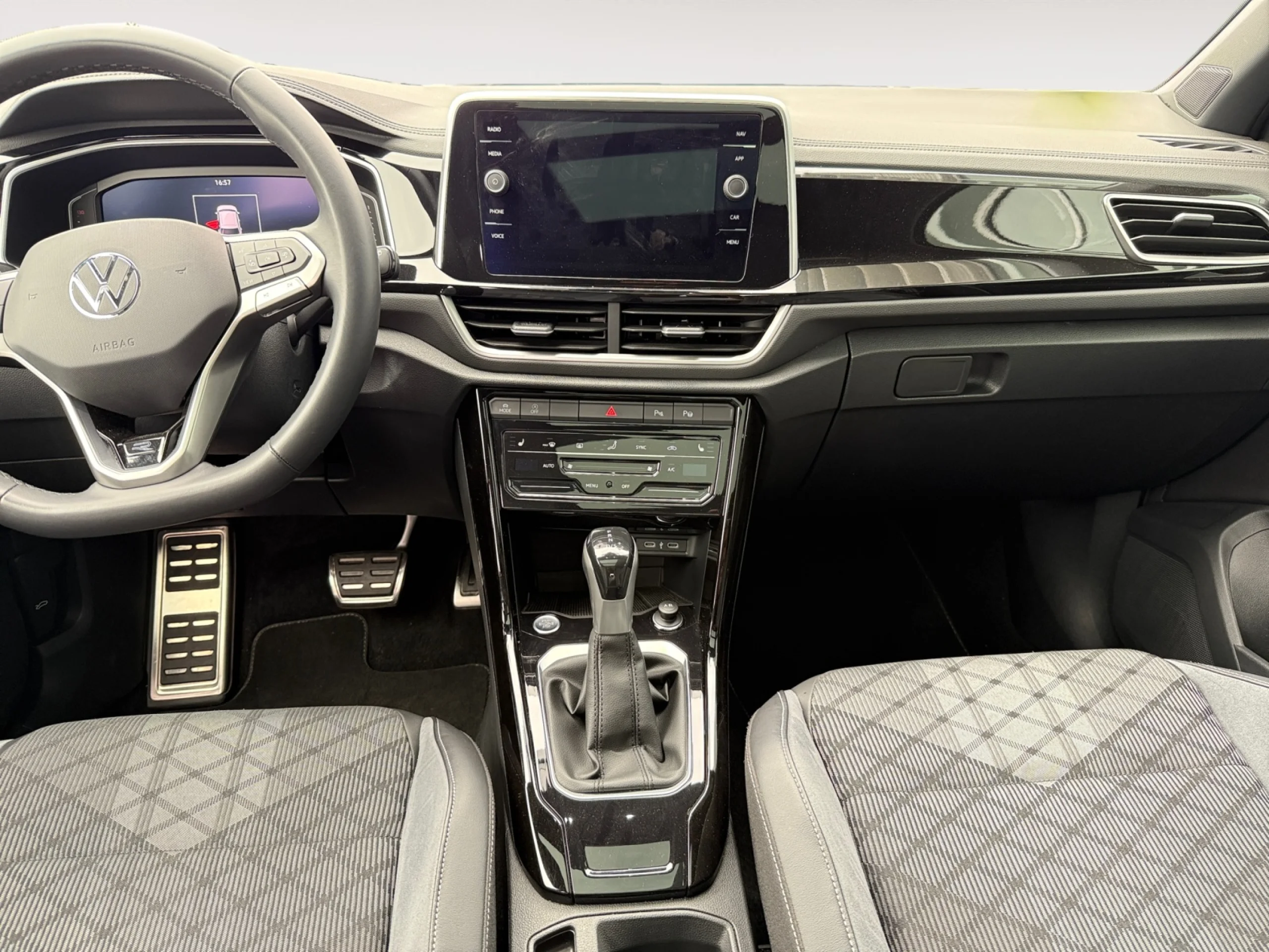 VOLKSWAGEN T ROC T ROC R LINE 2.0 TDI 110 KW (150 CV)  AUTOM TICO DSG 7 VEL. - Foto 20