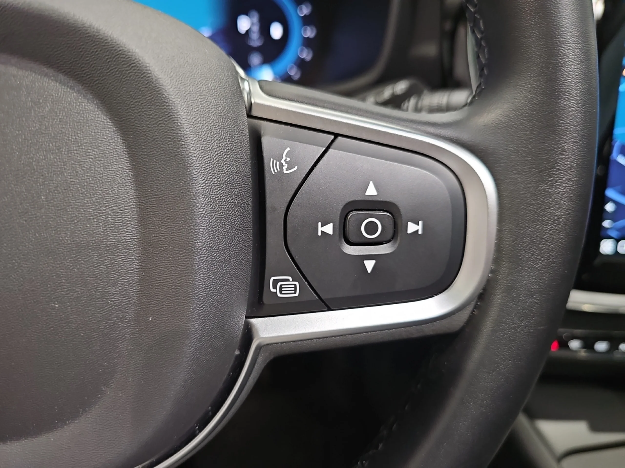 VOLVO V60 2.0 B4 (G) CORE AUTO - Foto 13