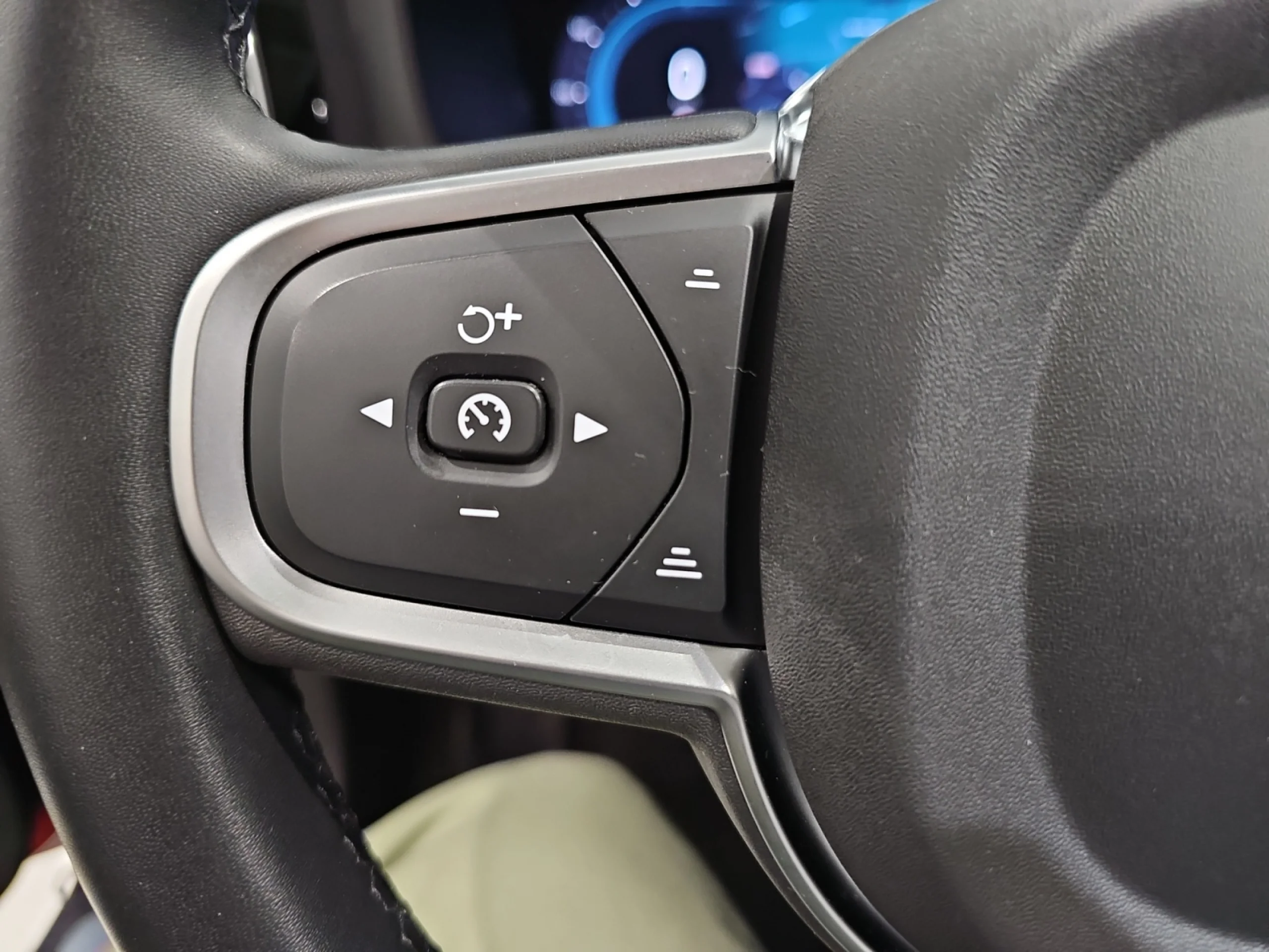 VOLVO V60 2.0 B4 (G) CORE AUTO - Foto 12