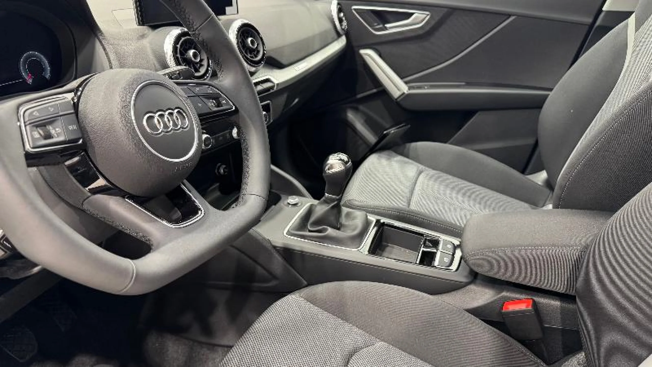 AUDI Q2 S LINE 35 TFSI 110KW (150CV) - Foto 14