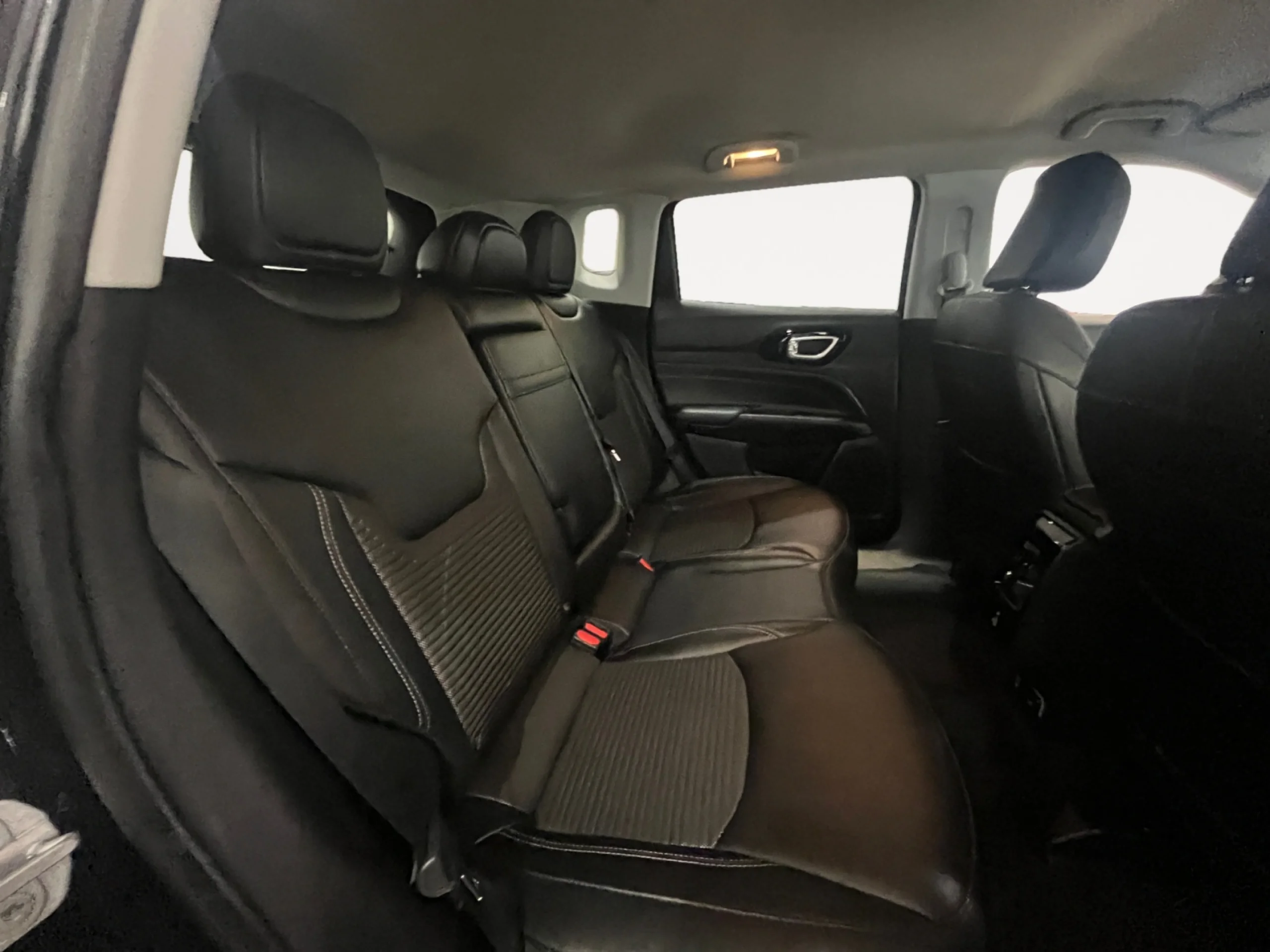 JEEP COMPASS 1.3 GSE T4 110KW (150CV) LIMITED DCT FWD - Foto 5