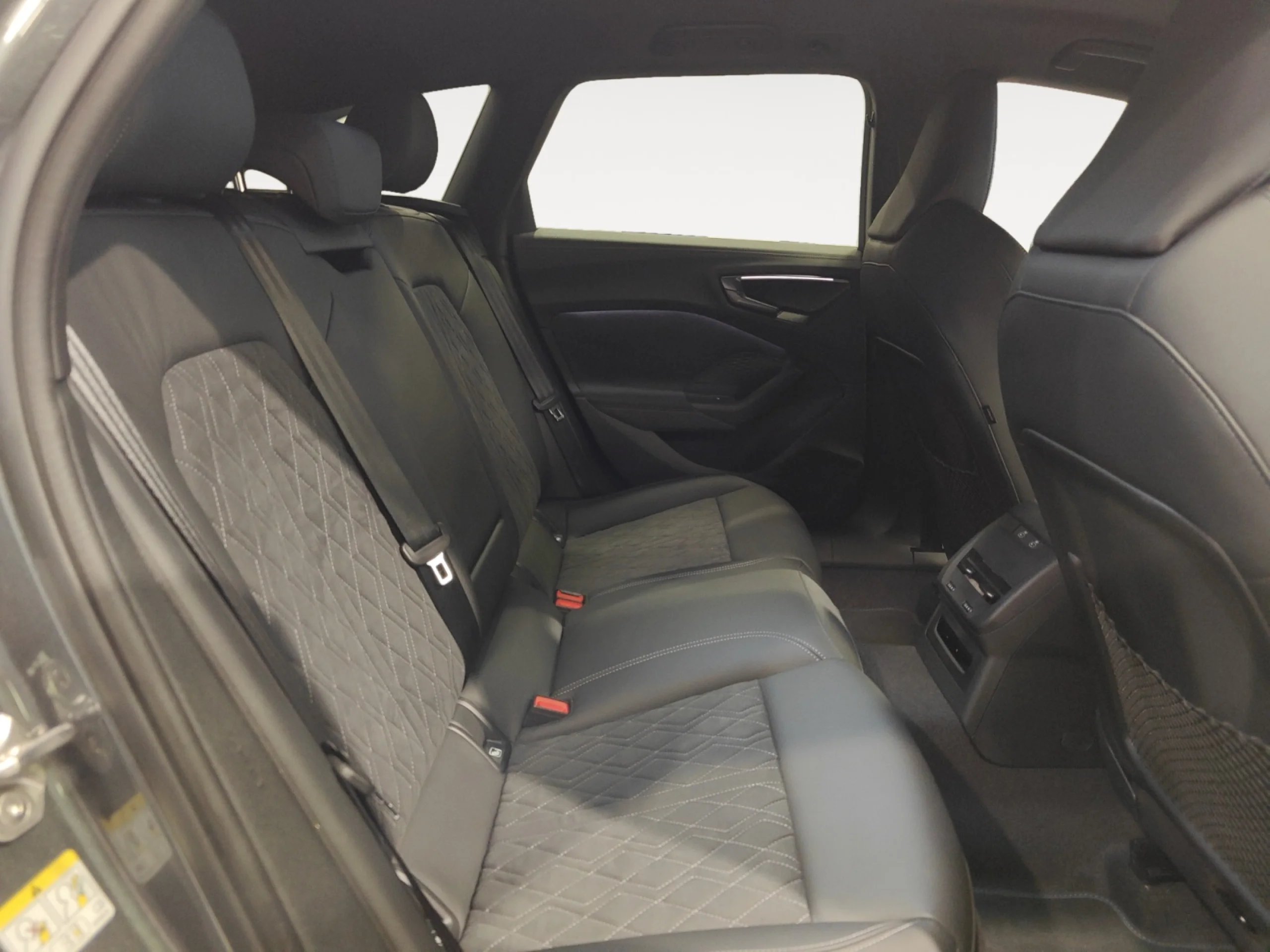 AUDI A5 AVANT E HYBRID QUATTRO 220KW BLACK LINE - Foto 6