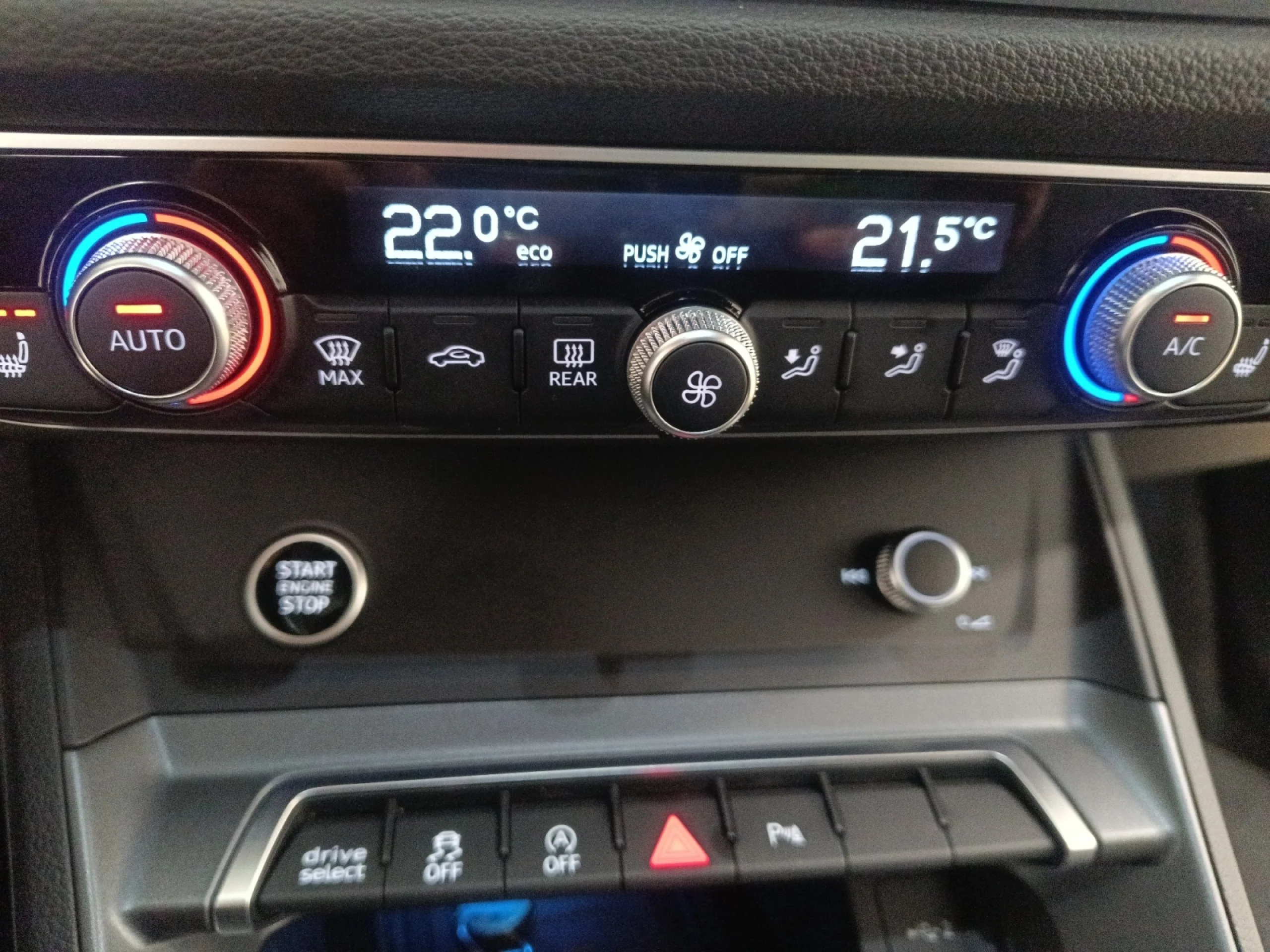 AUDI Q3 SPORTBACK BLACK LINE 35 TDI 110KW (150CV) S TRONIC - Foto 13