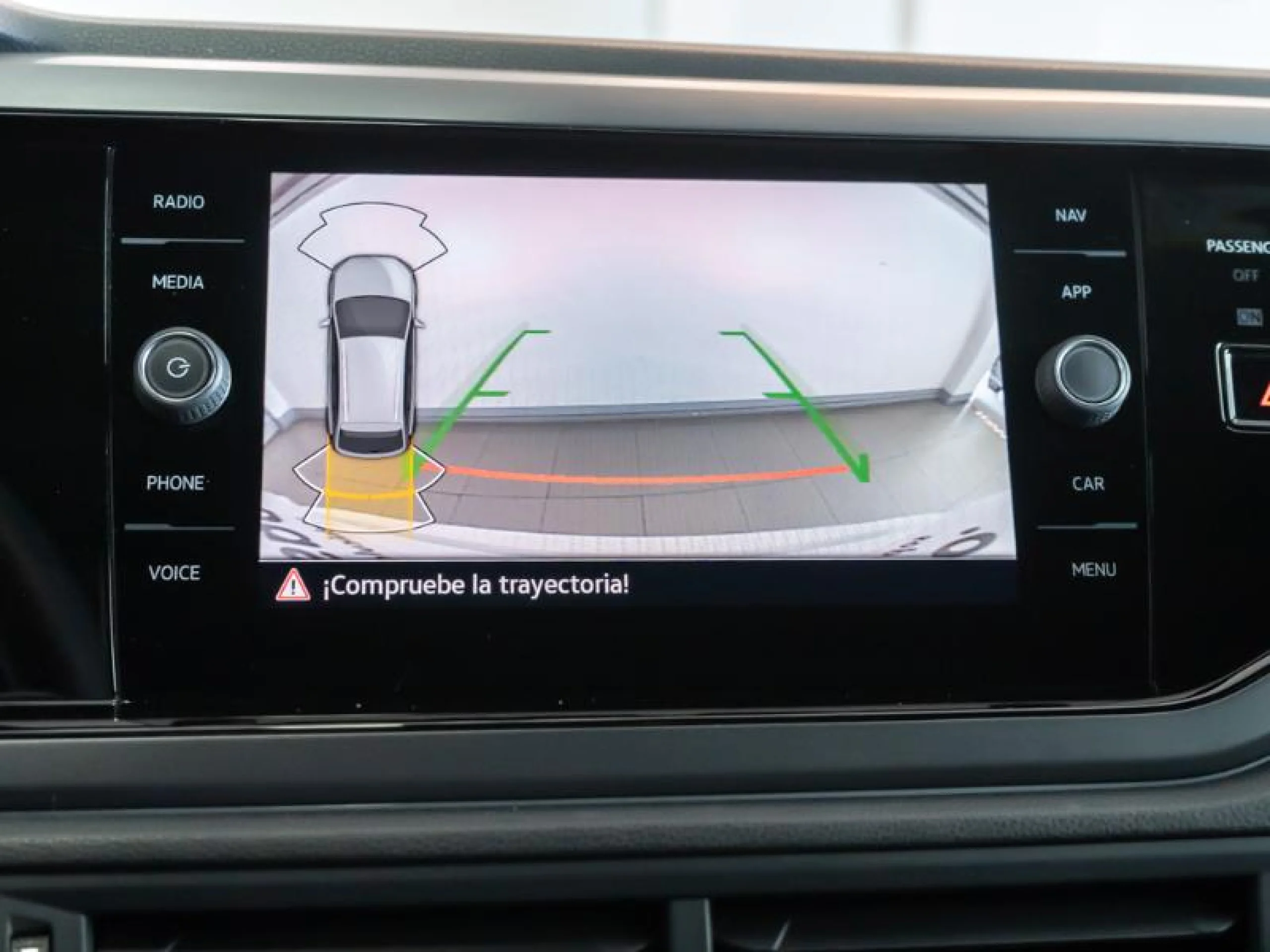 VOLKSWAGEN TAIGO R LINE 1.0 TSI 81KW (110CV) DSG - Foto 12