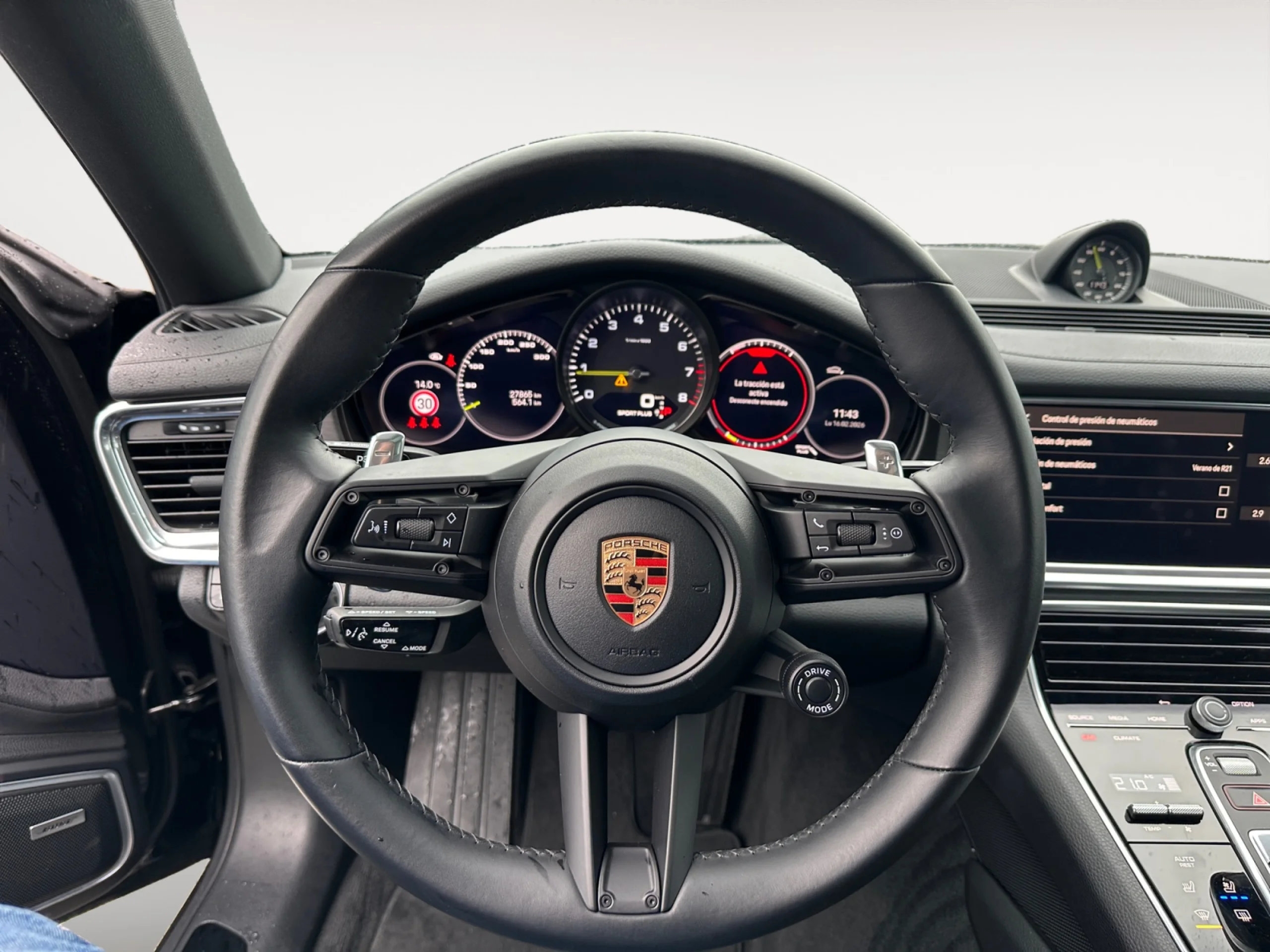 PORSCHE PANAMERA 4 PLATINUM EDITION - Foto 11