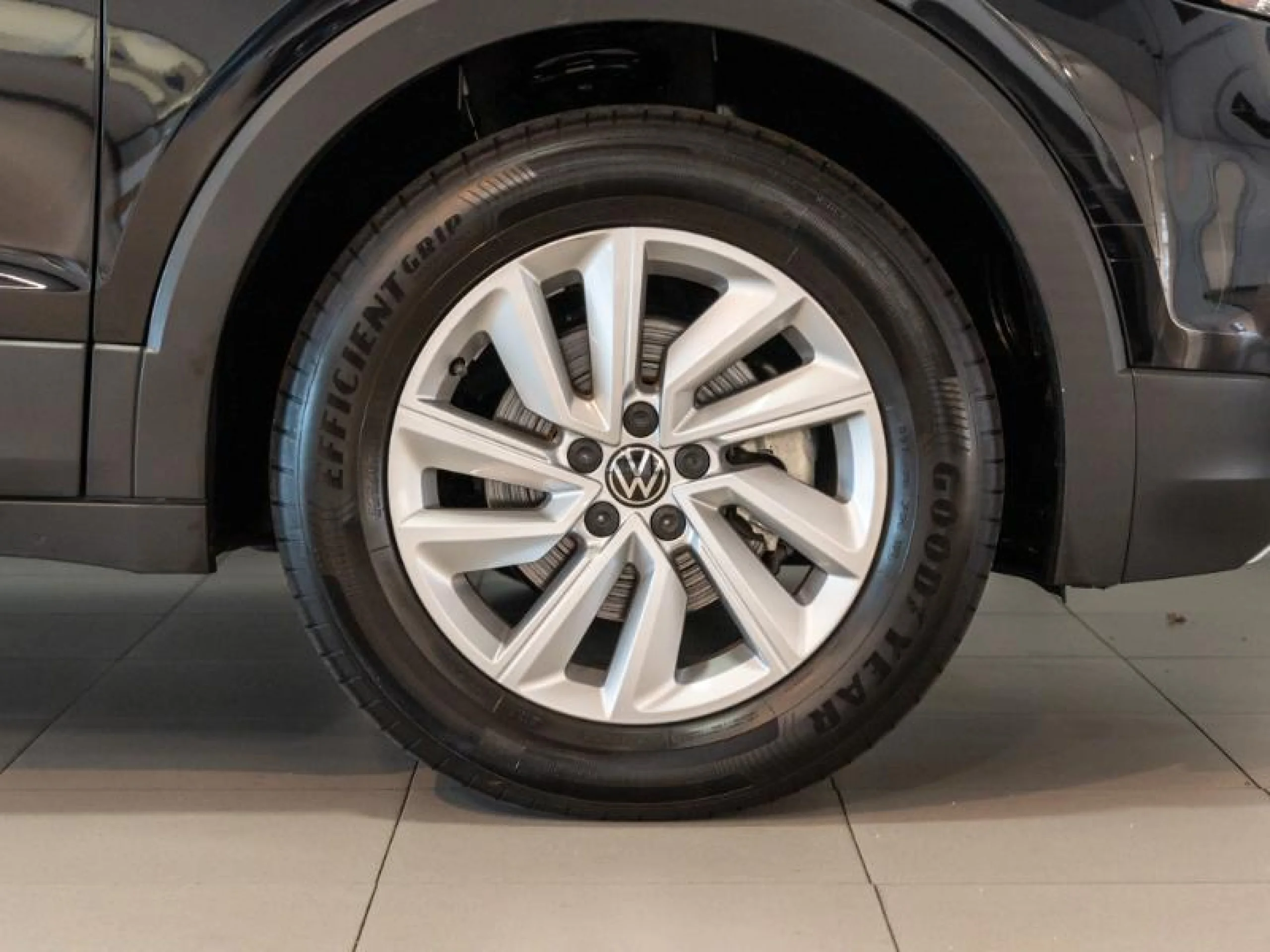 VOLKSWAGEN T CROSS ADVANCE 1.0 TSI 81KW (110CV) - Foto 8
