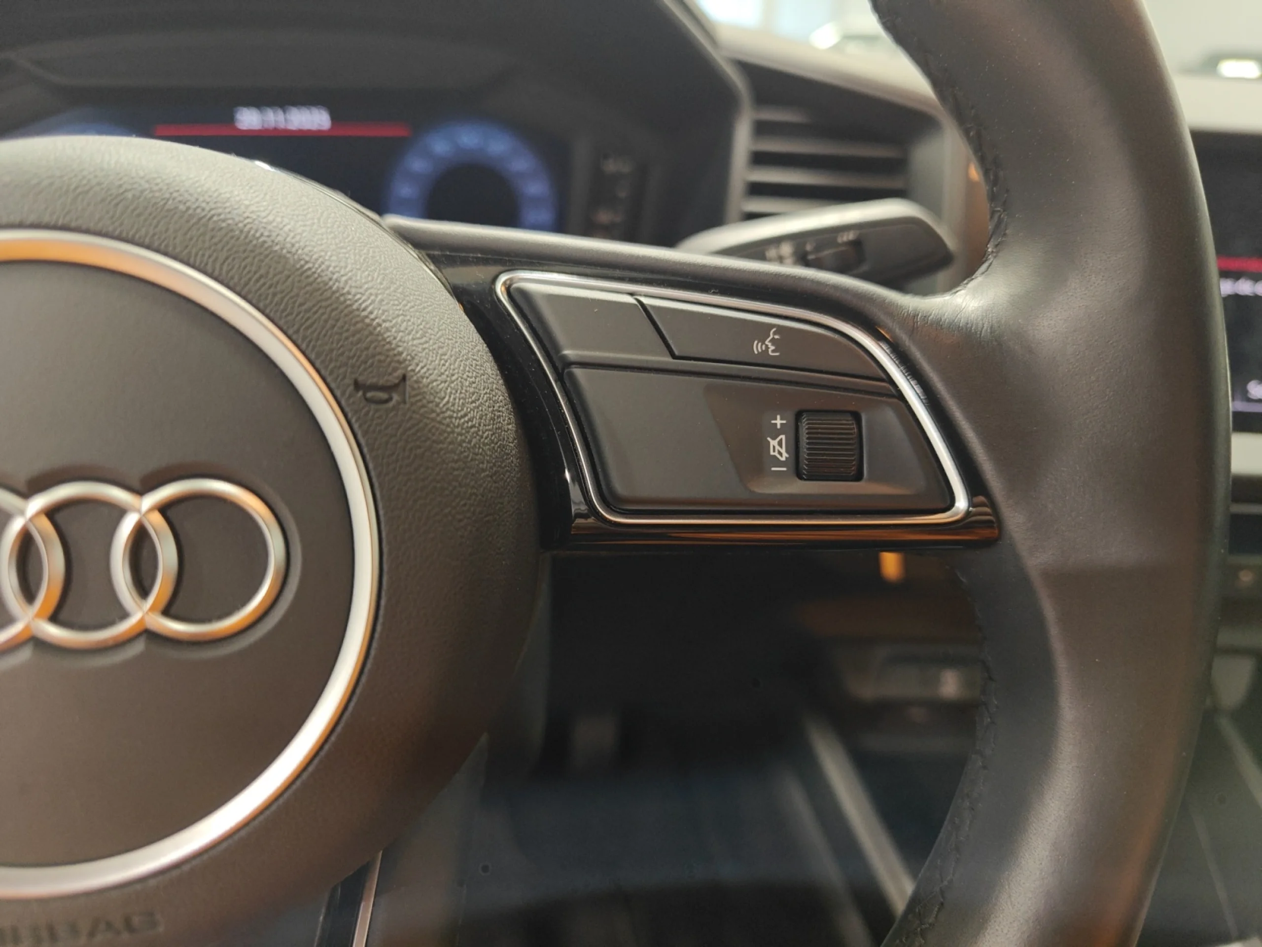 AUDI A1 SPORTBACK ADVANCED 25 TFSI 70KW (95CV) - Foto 6