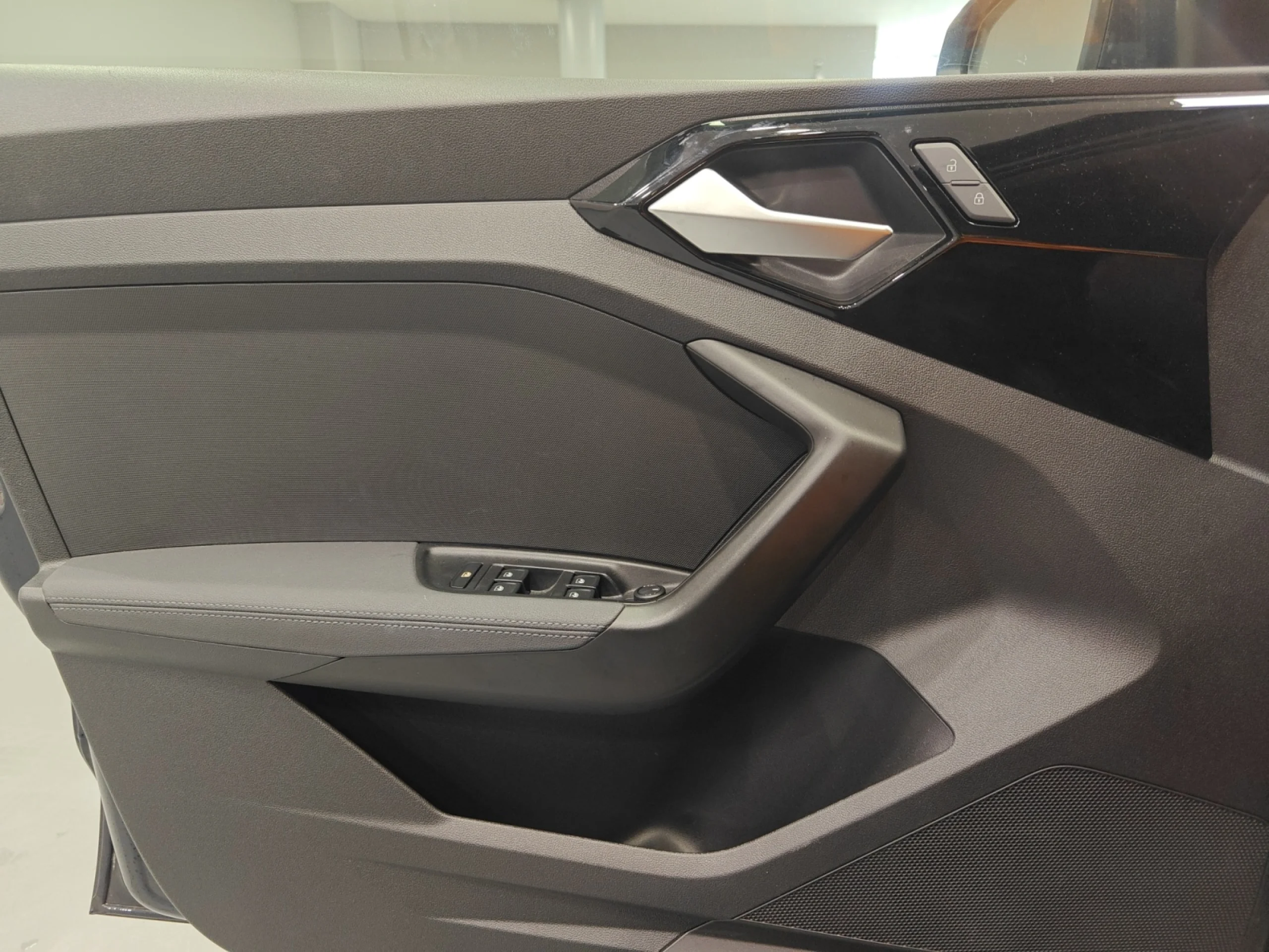 AUDI A1 SPORTBACK ADVANCED 25 TFSI 70KW (95CV) - Foto 9