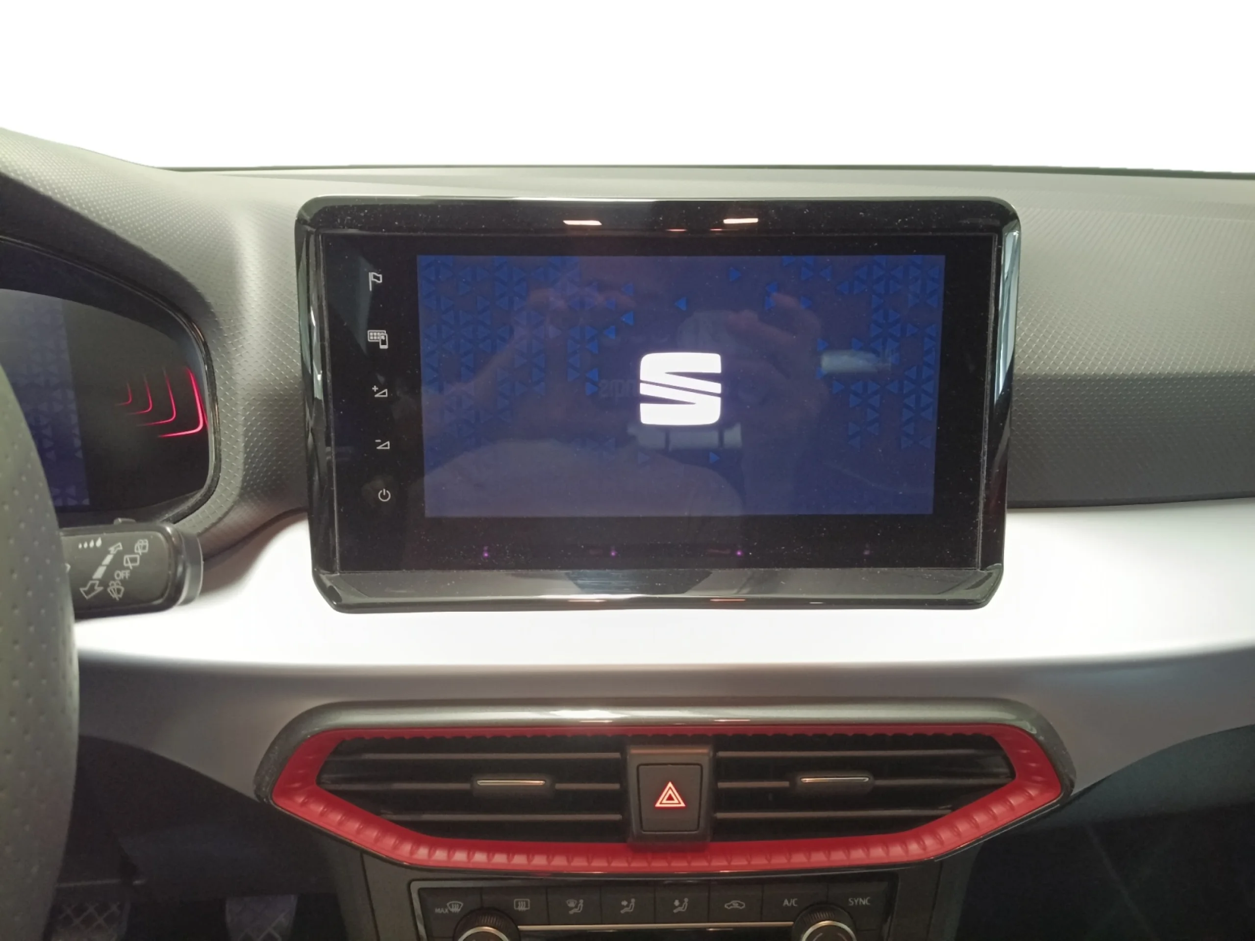 SEAT ARONA 1.0 TSI 81KW (110CV) FR XM - Foto 9