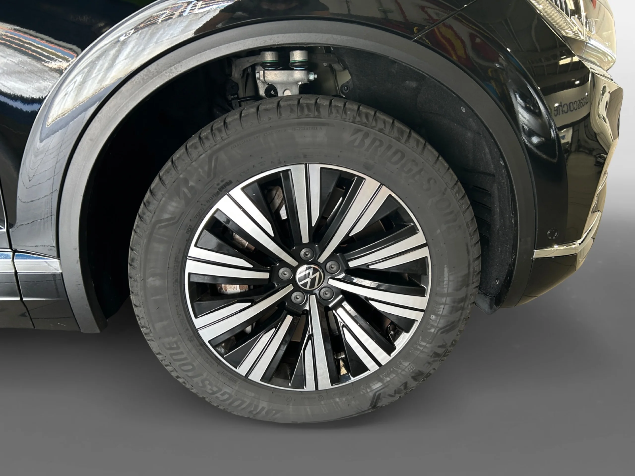VOLKSWAGEN TOUAREG EHYBRID ELEG 3.0 V6 TSI 280KW TIP 4M - Foto 8