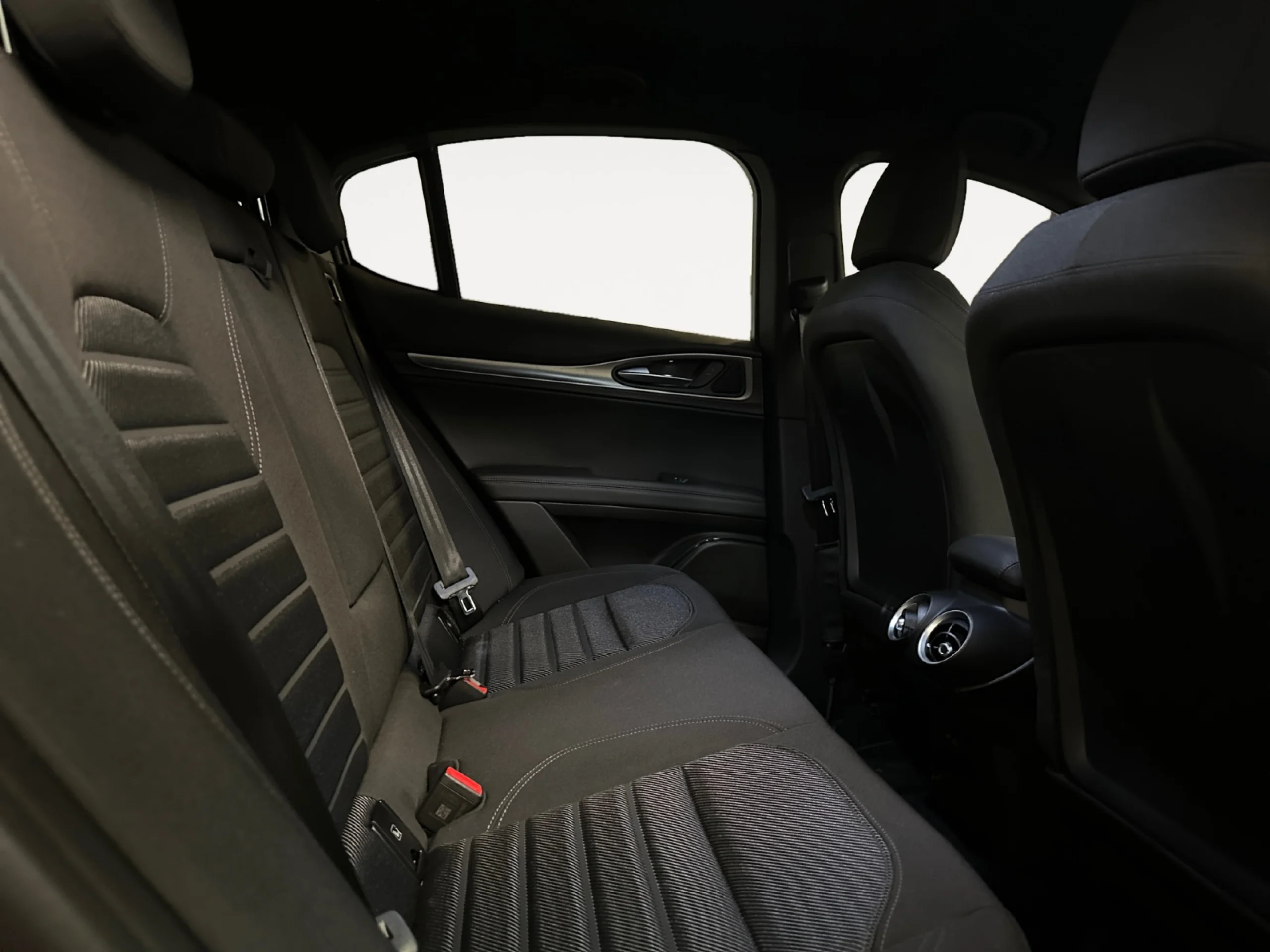 ALFA ROMEO STELVIO 2.2 DIESEL 118KW (160CV) SPRINT RWD - Foto 4