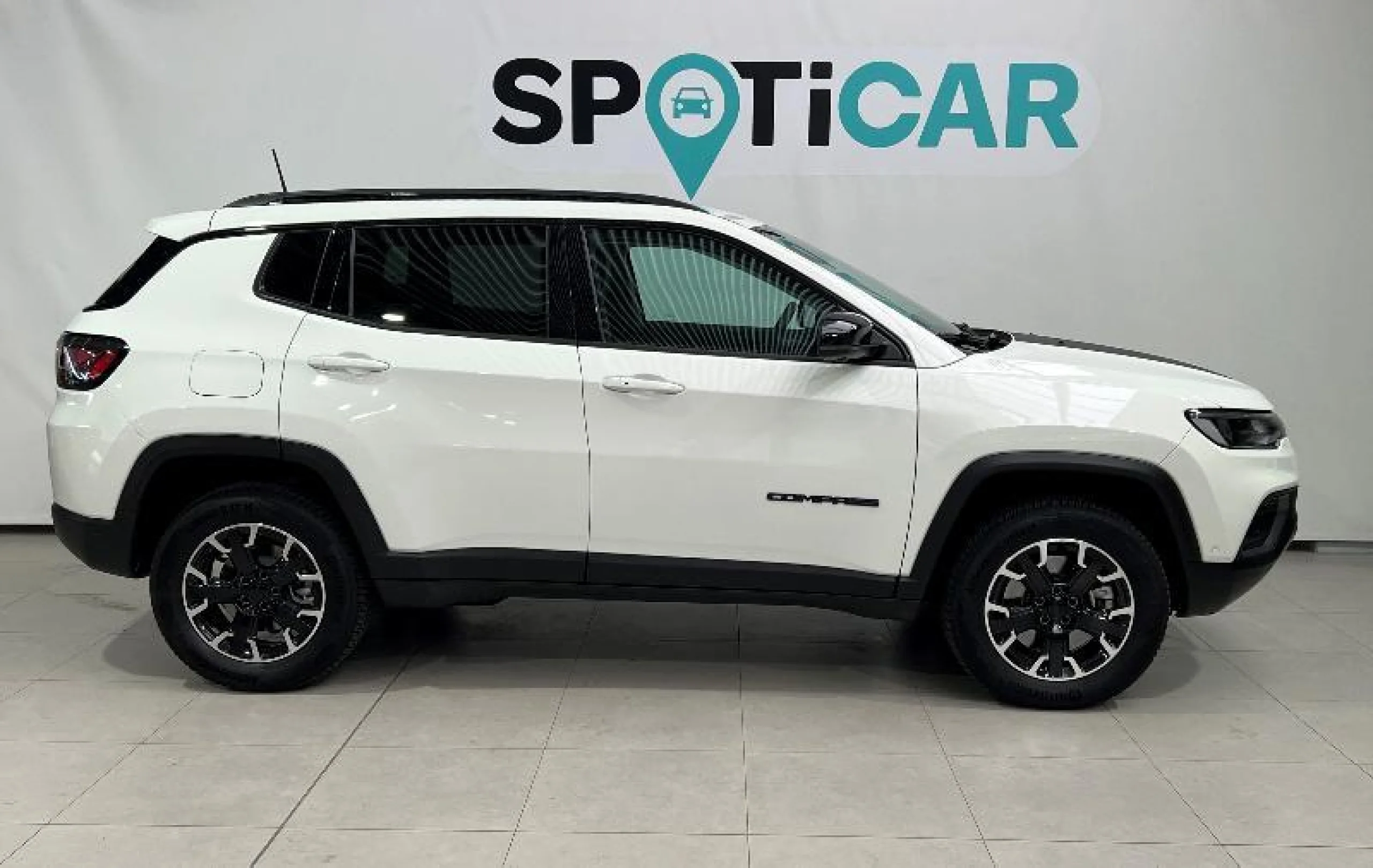 JEEP COMPASS 4XE 1.3 PHEV 177KW(240CV) UPLAND AT AWD - Foto 4
