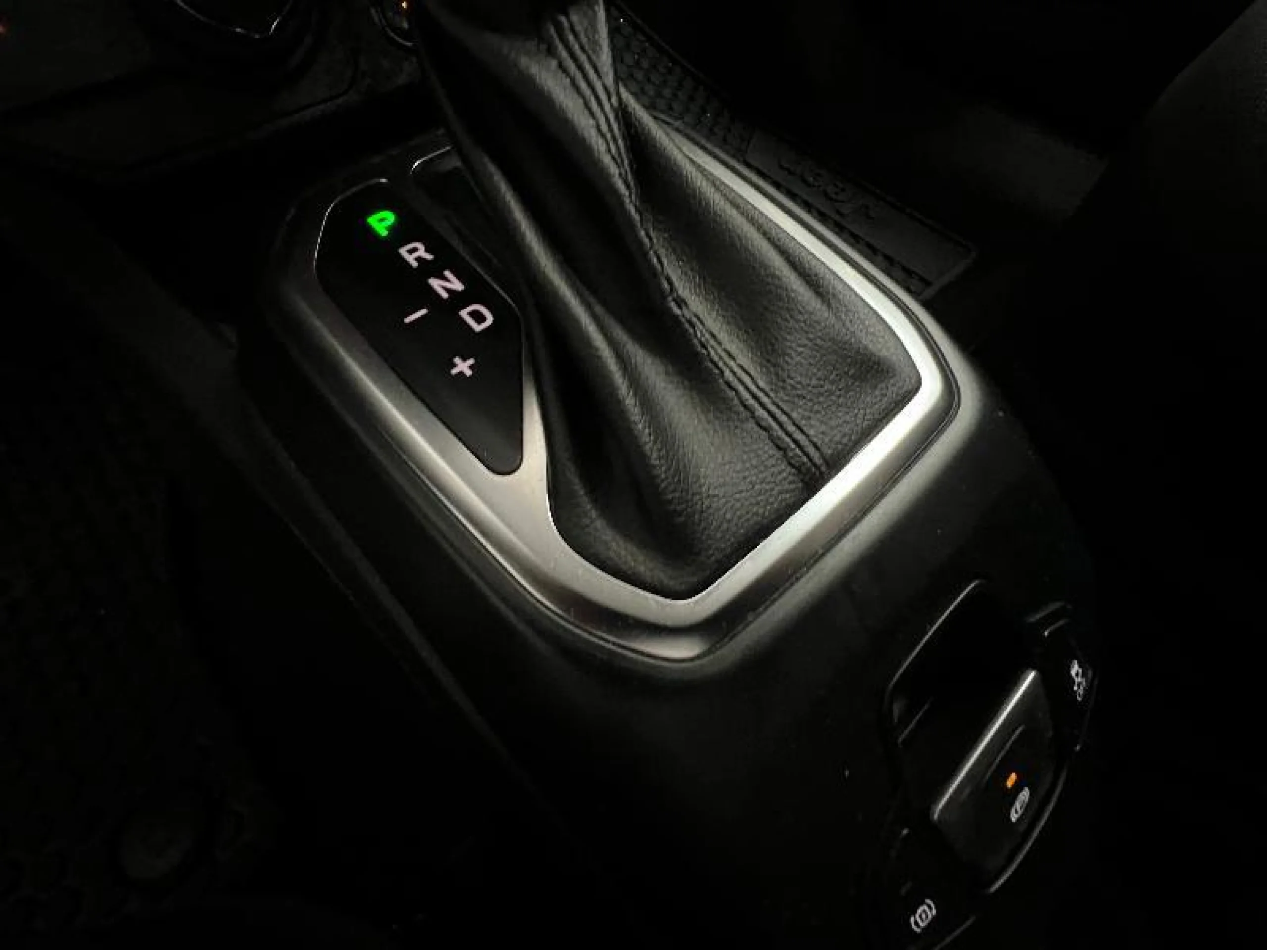 JEEP COMPASS 4XE 1.3 PHEV 177KW(240CV) UPLAND AT AWD - Foto 14