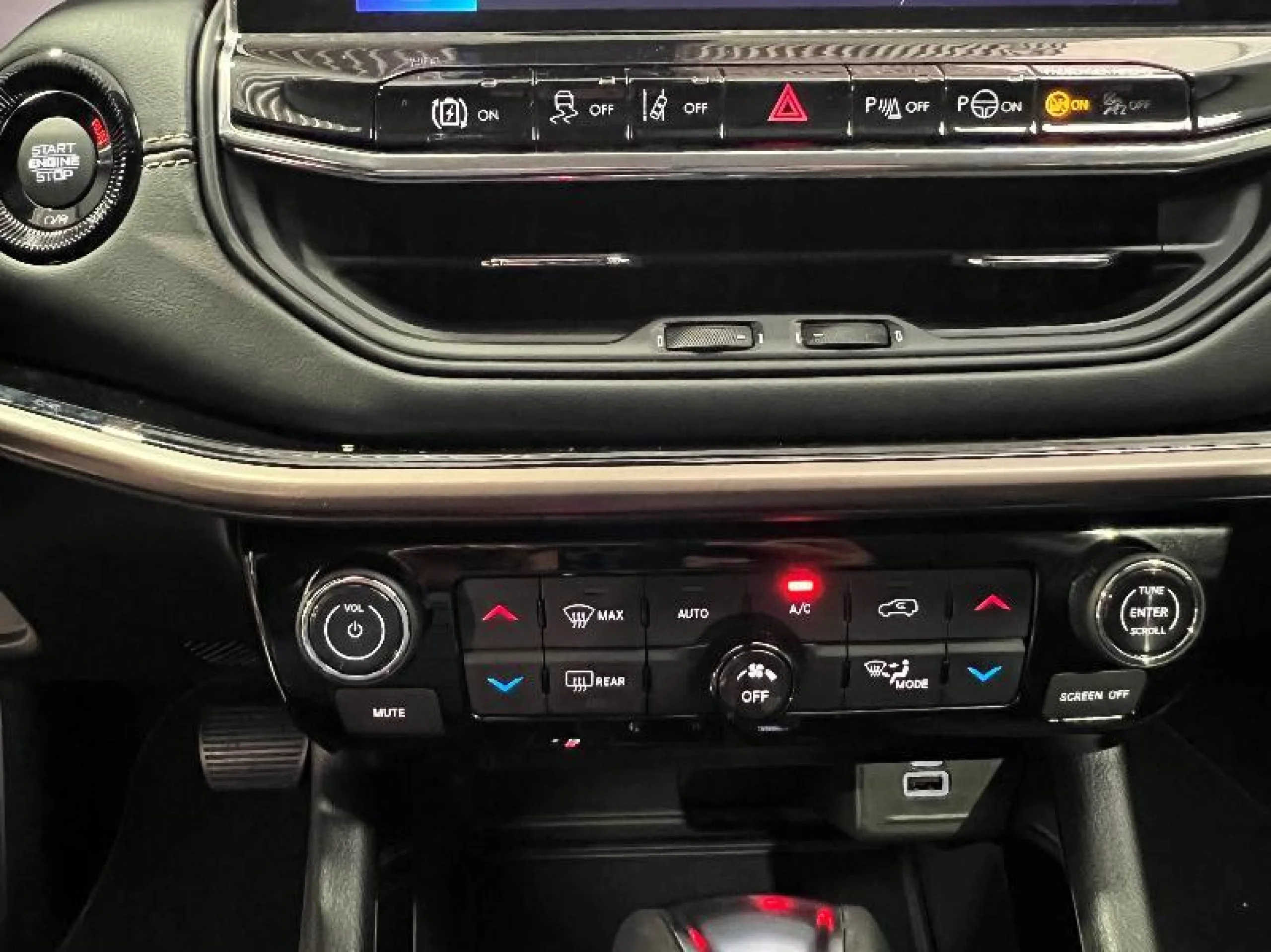 JEEP COMPASS 4XE 1.3 PHEV 177KW(240CV) UPLAND AT AWD - Foto 17