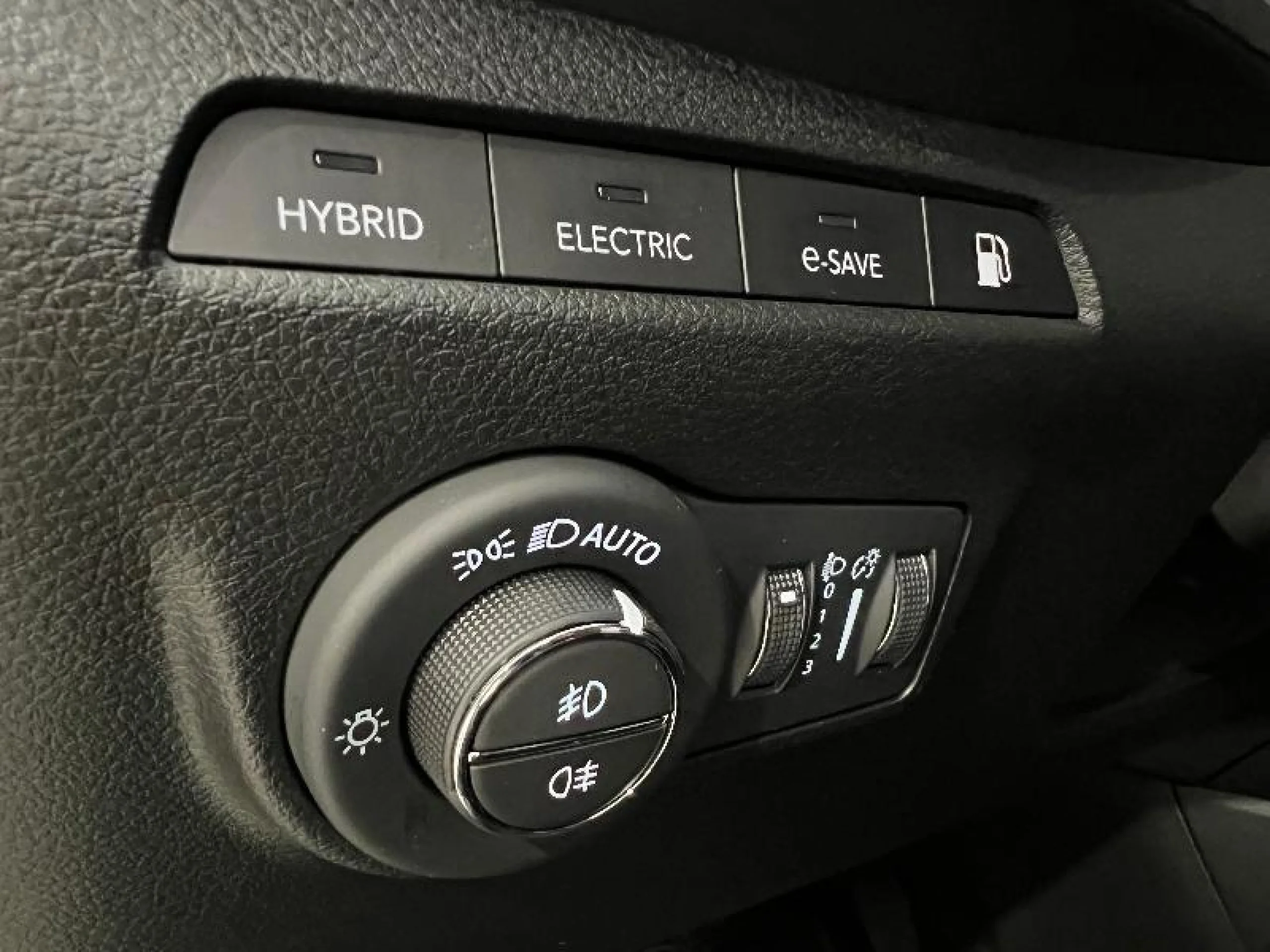 JEEP COMPASS 4XE 1.3 PHEV 177KW(240CV) UPLAND AT AWD - Foto 18