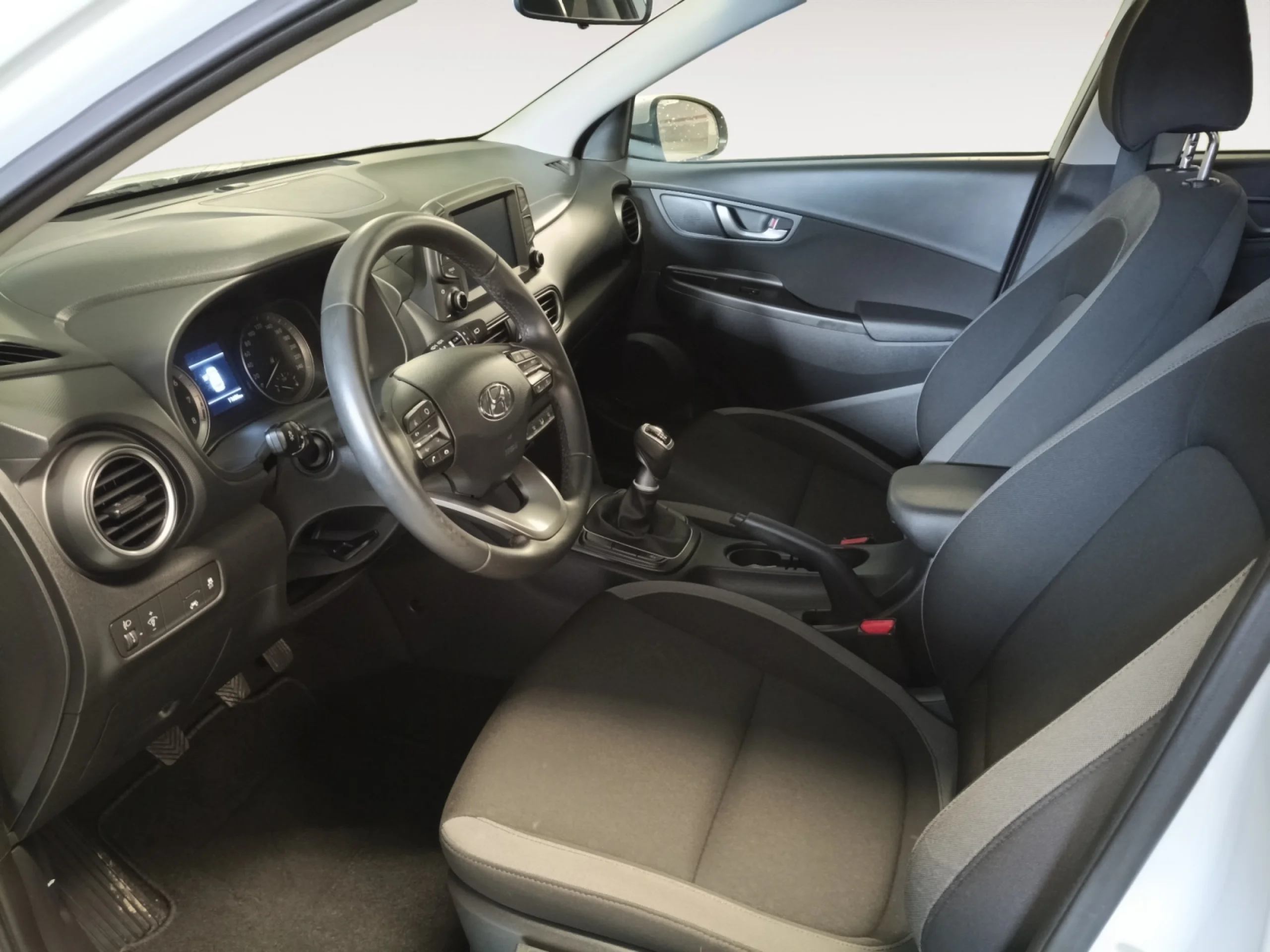 HYUNDAI KONA 1.0 TGDI KLASS 4X2 - Foto 5