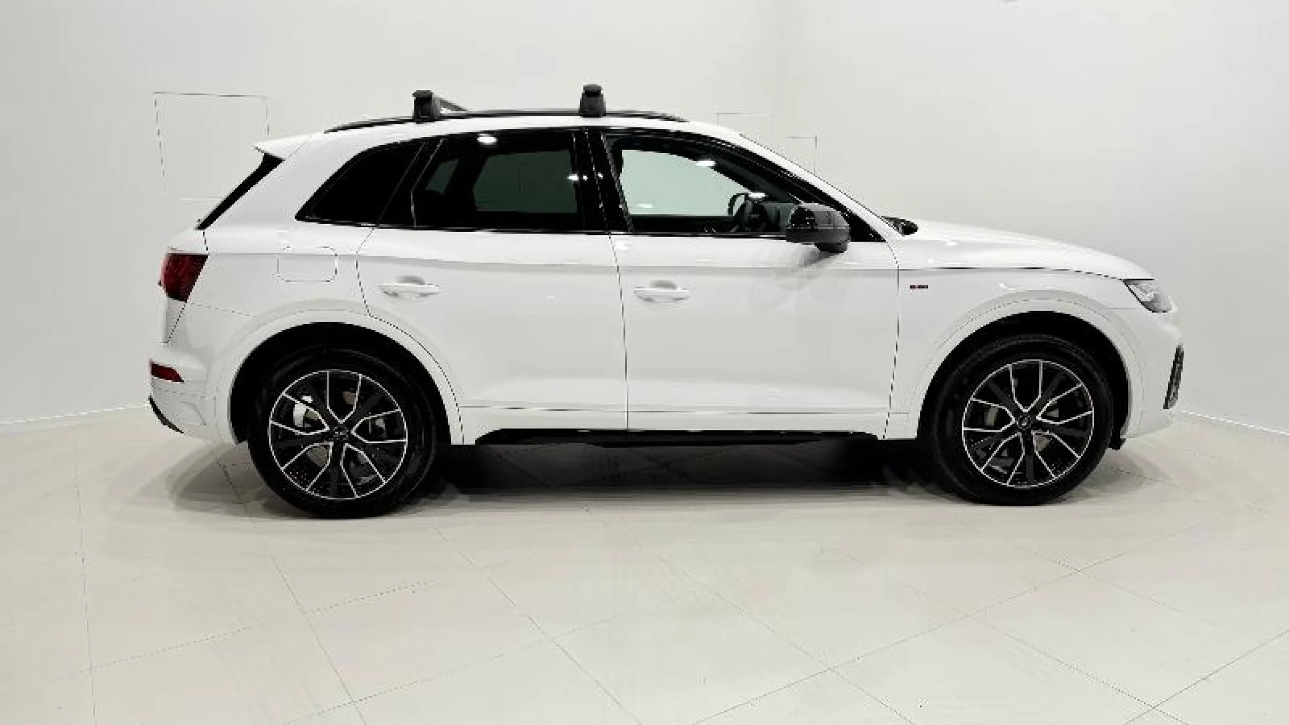 AUDI Q5 BLACK LINE 55 TFSI E QUATTRO - Foto 4