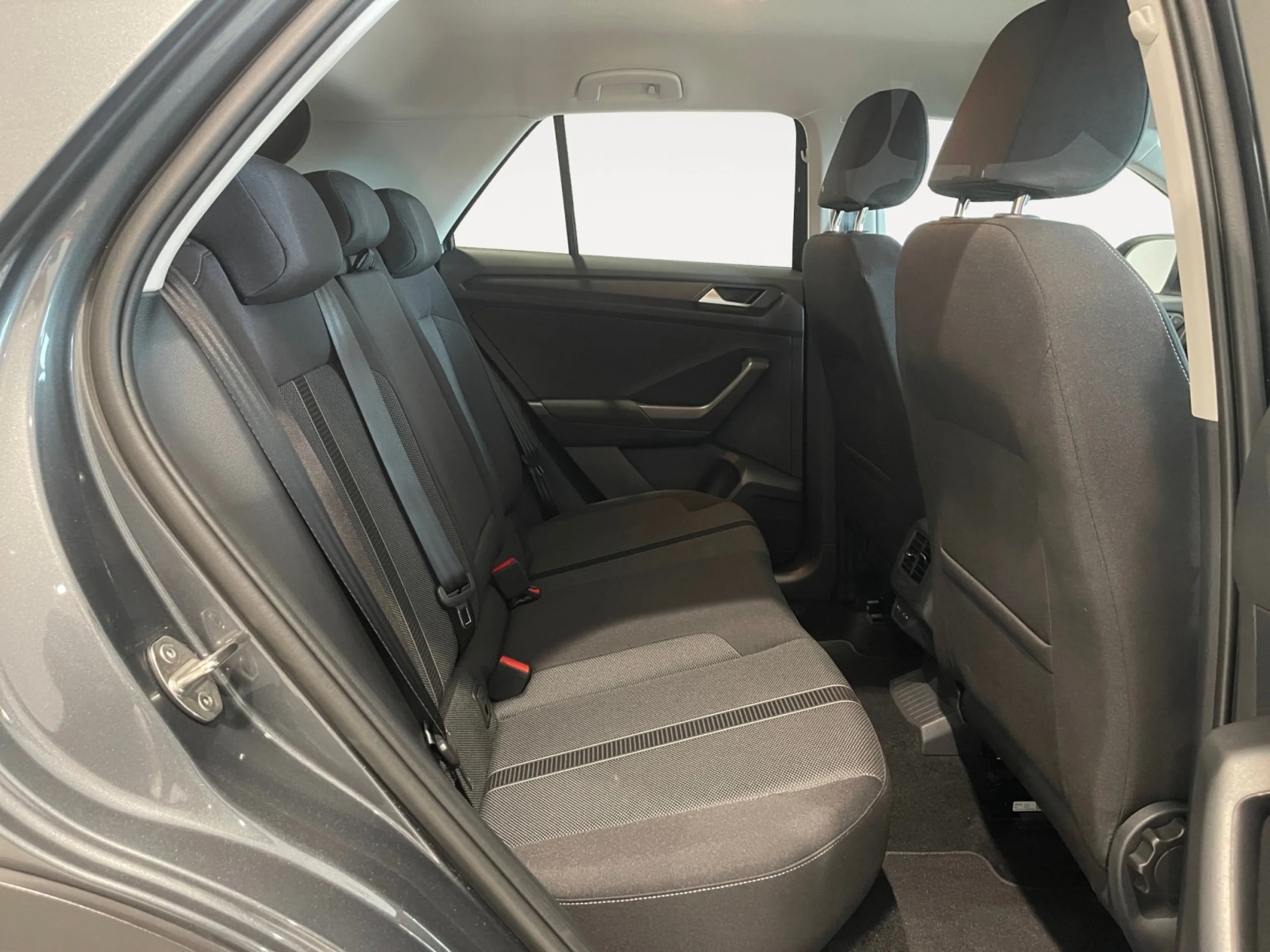 VOLKSWAGEN T ROC T ROC DARK 2.0 TDI 85 KW (115 CV)  6 VEL. - Foto 6