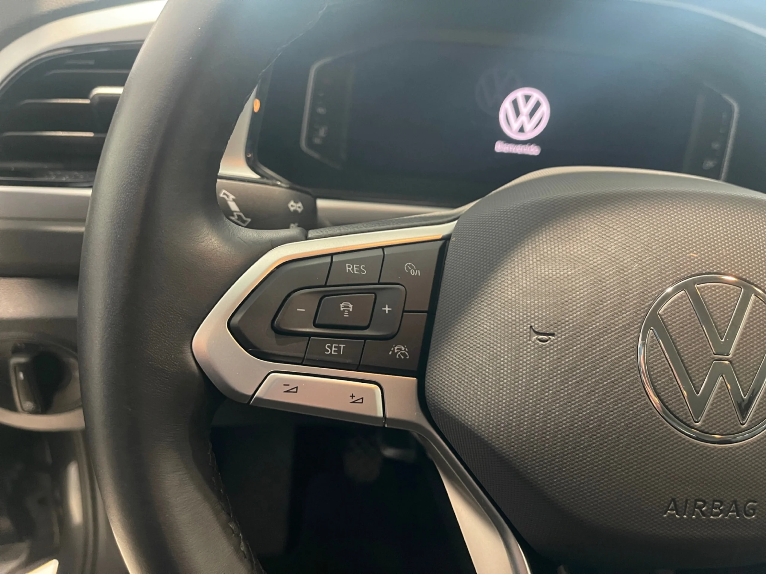 VOLKSWAGEN T ROC T ROC DARK 2.0 TDI 85 KW (115 CV)  6 VEL. - Foto 9