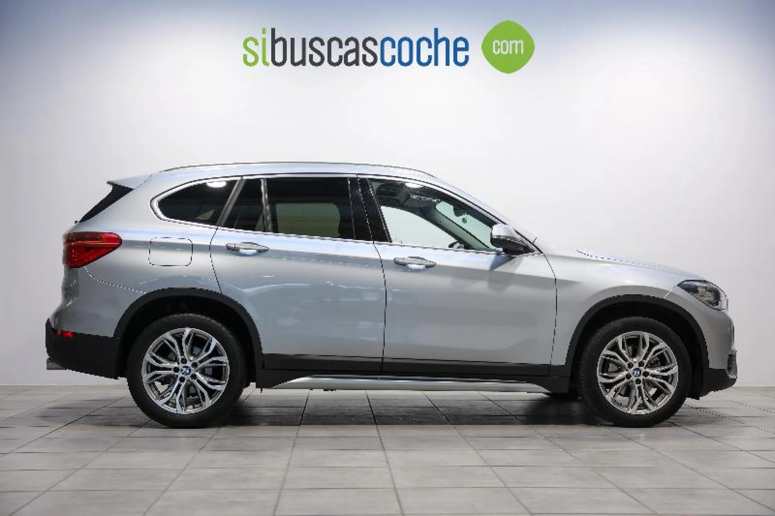 BMW X1 SDRIVE18DA BUSINESS - Foto 3