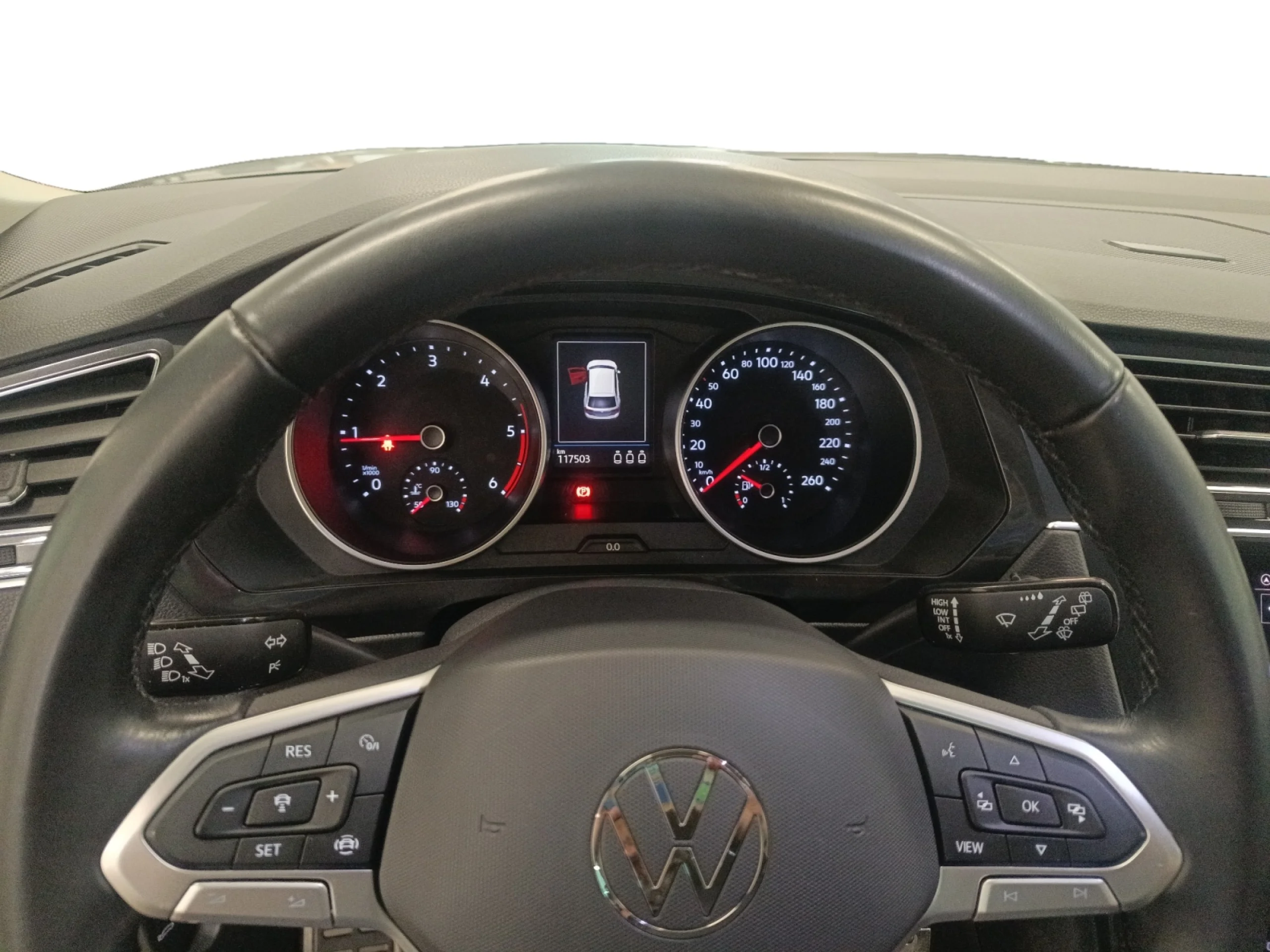 VOLKSWAGEN TIGUAN URBAN SPORT 2.0 TDI 110KW (150CV) - Foto 9