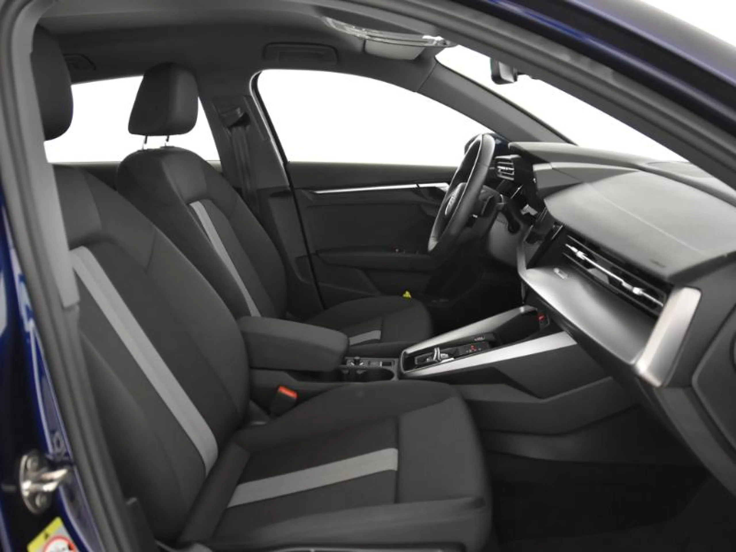 AUDI A3 SPORTBACK ADVANCED 35 TFSI 110KW S TRON - Foto 5