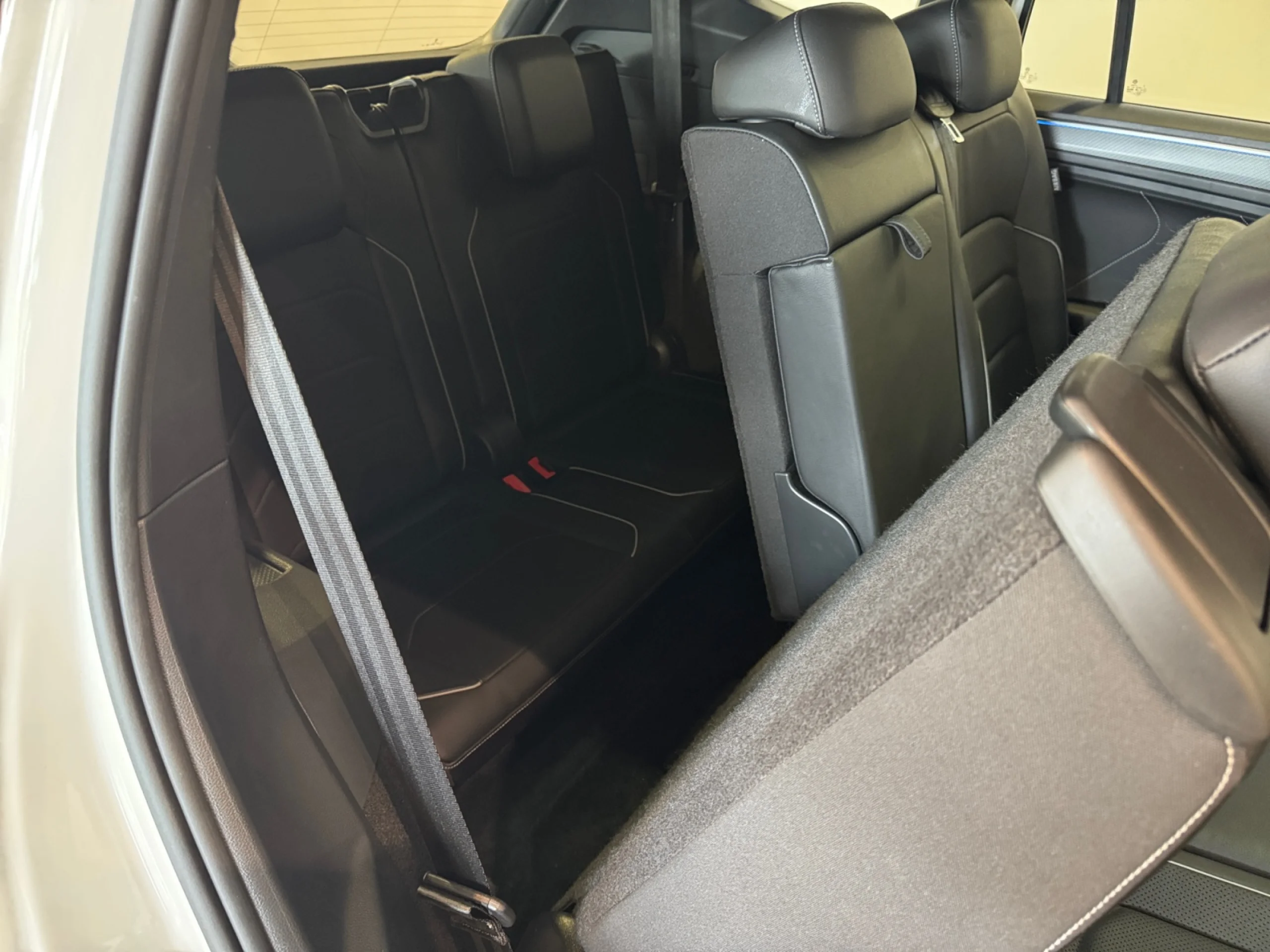 VOLKSWAGEN TIGUAN ALLSPACE R LINE 2.0 TDI 147KW (200CV) DSG 4MOTION - Foto 12