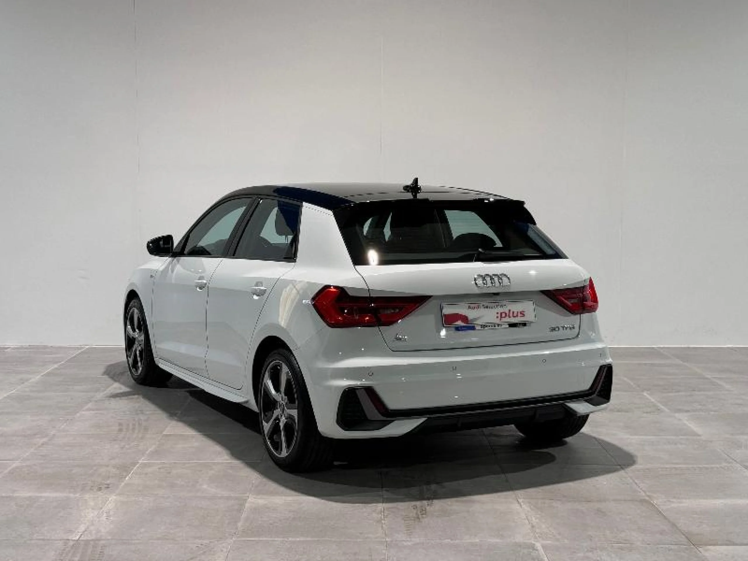 AUDI A1 SPORTBACK ADRENALIN 30 TFSI 85KW (116CV) - Foto 2