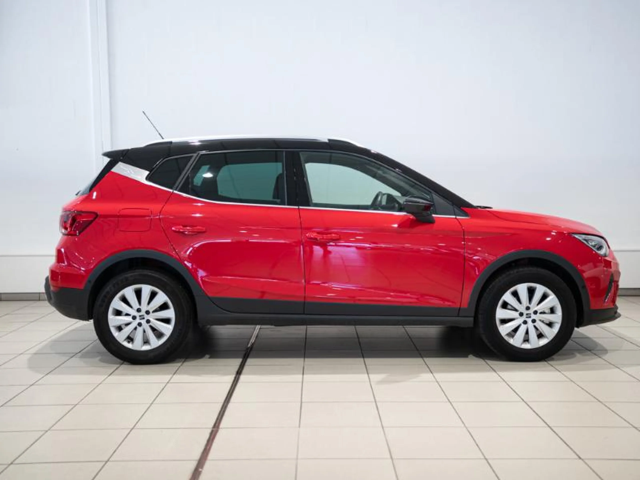 SEAT ARONA 1.0 TSI 81KW (110CV) FR PLUS - Foto 3