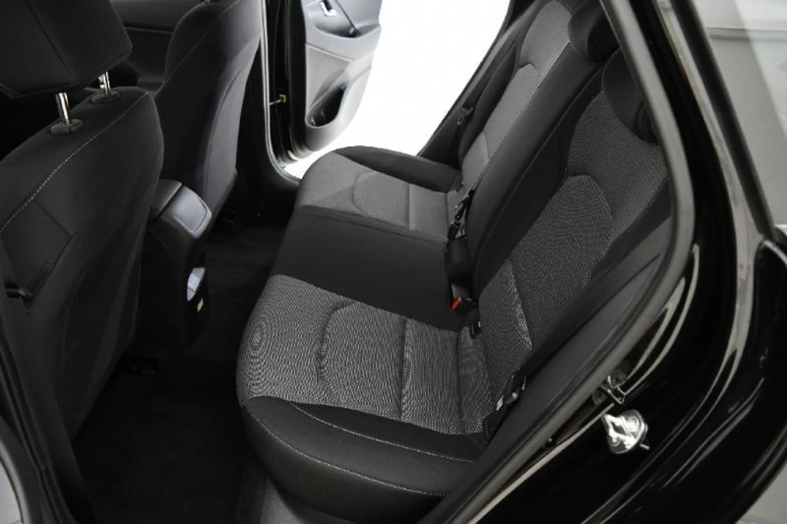 HYUNDAI I30 1.0 TGDI 48V KLASS - Foto 8