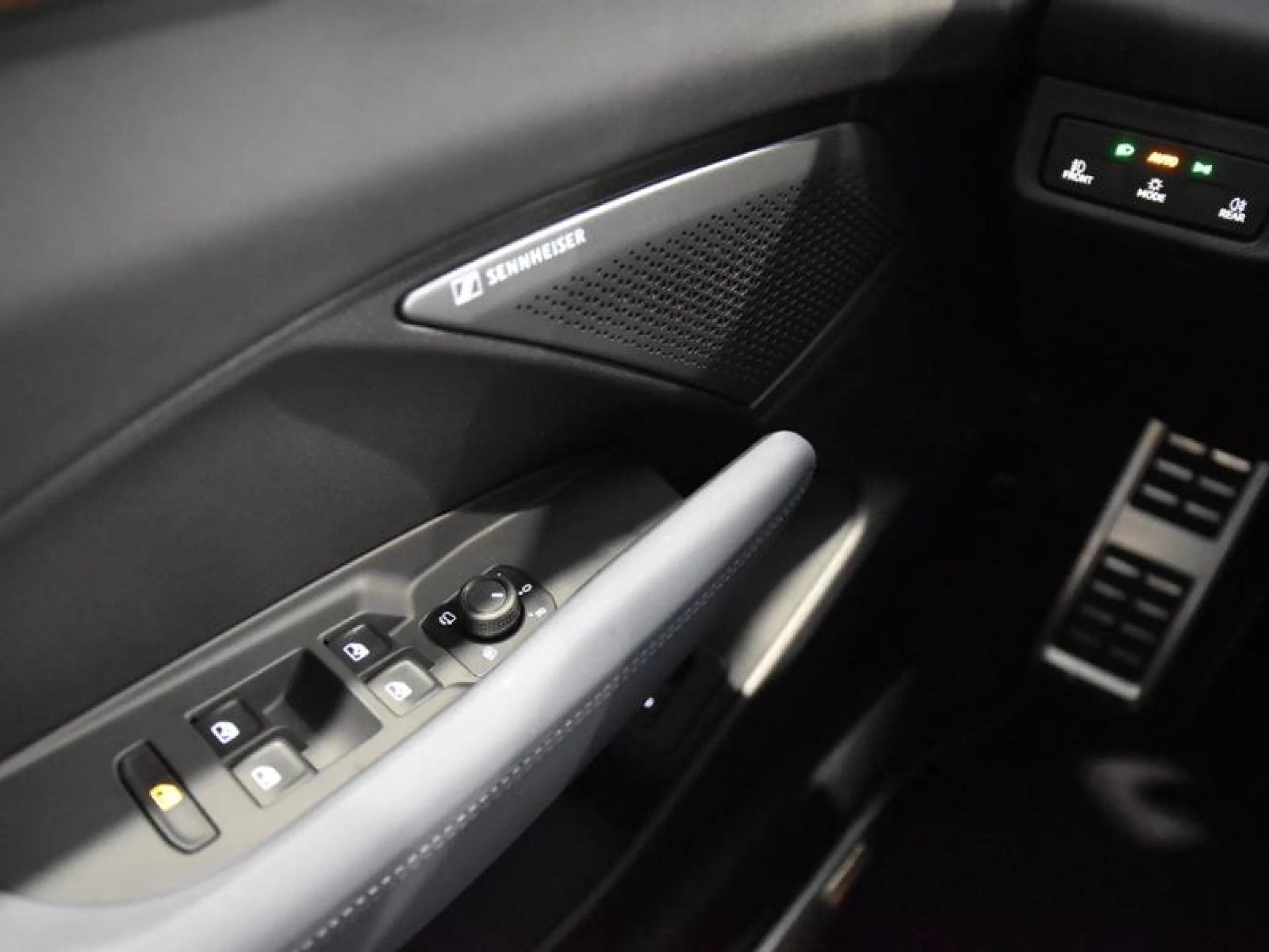 CUPRA TERRAMAR 1.5 ETSI 110KW (150 CV) DSG - Foto 20