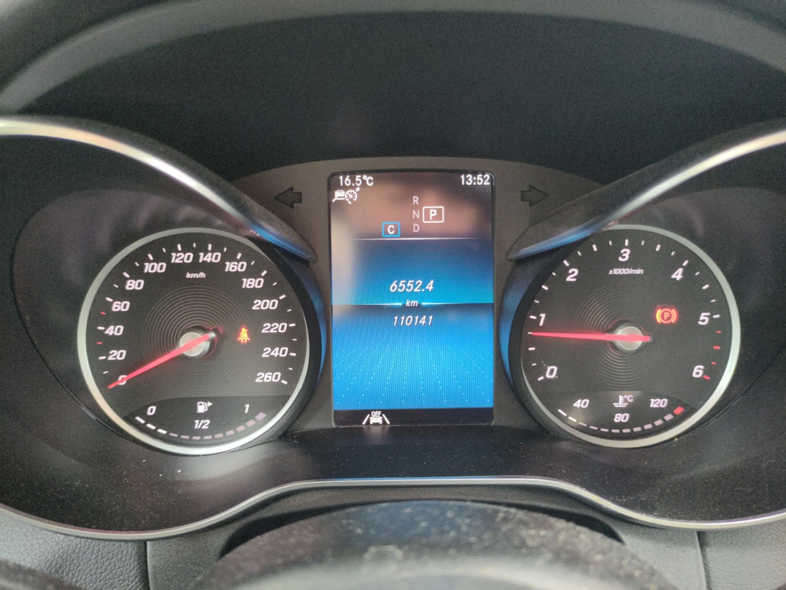 MERCEDES-BENZ CLASE C C 220 D ESTATE - Foto 10