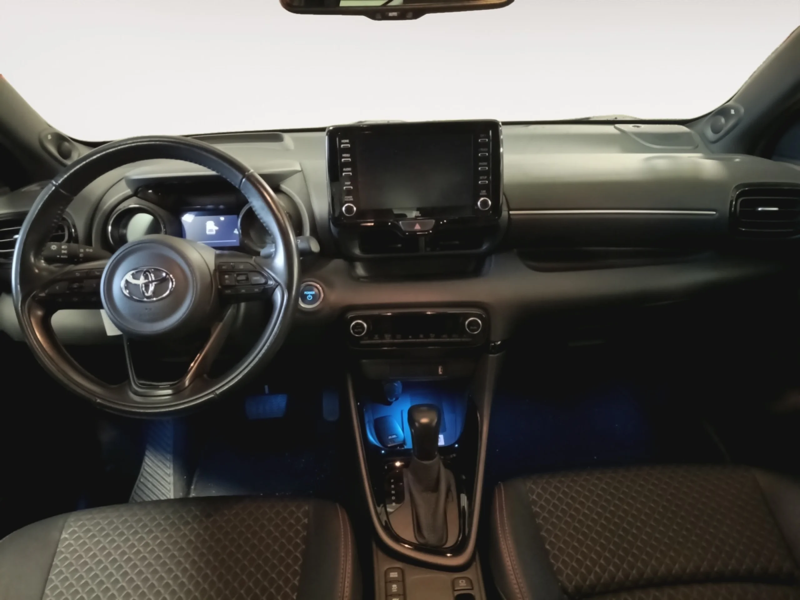 TOYOTA Yaris 1.5 120H STYLE PLUS - Foto 4