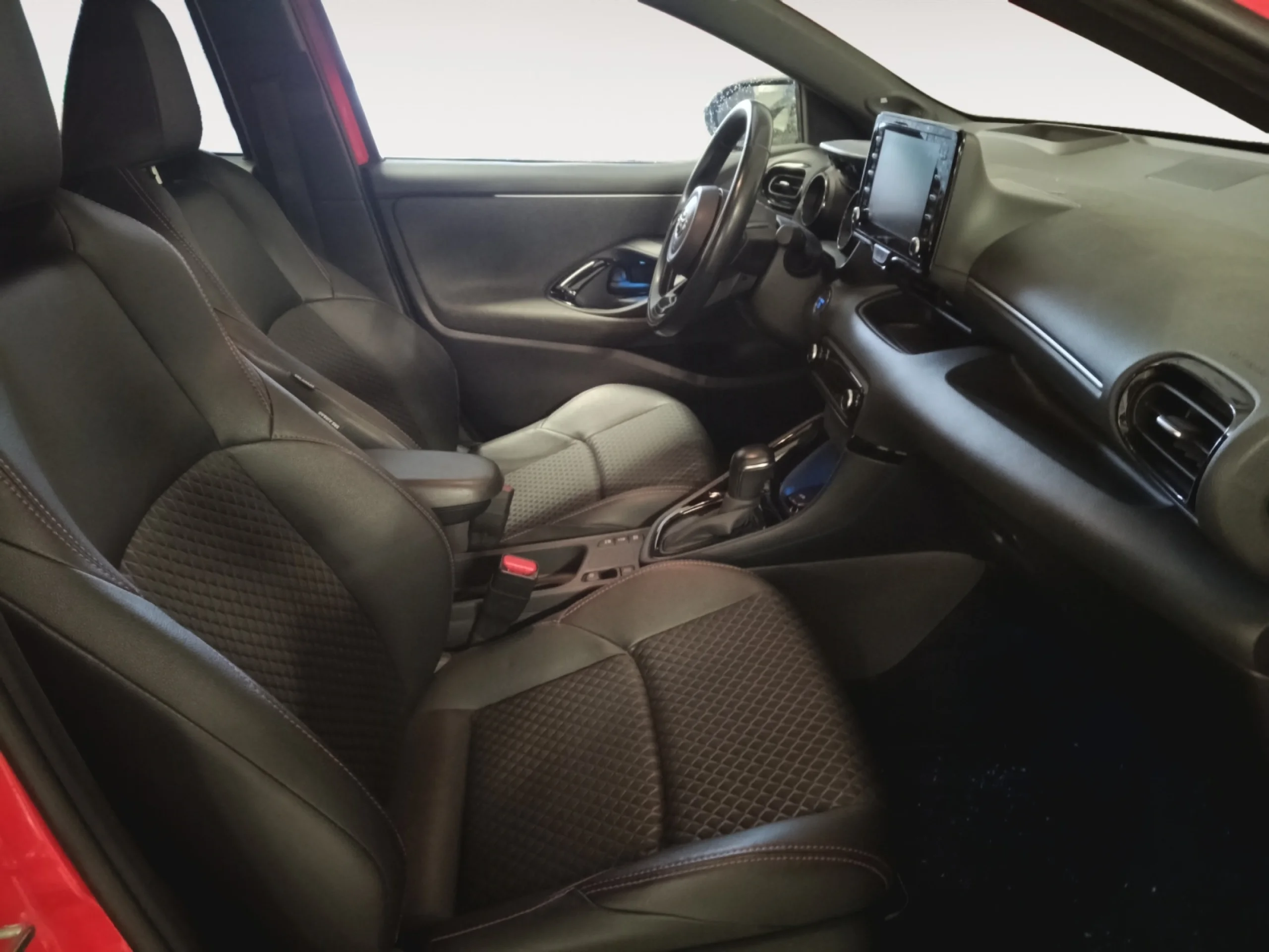 TOYOTA Yaris 1.5 120H STYLE PLUS - Foto 5