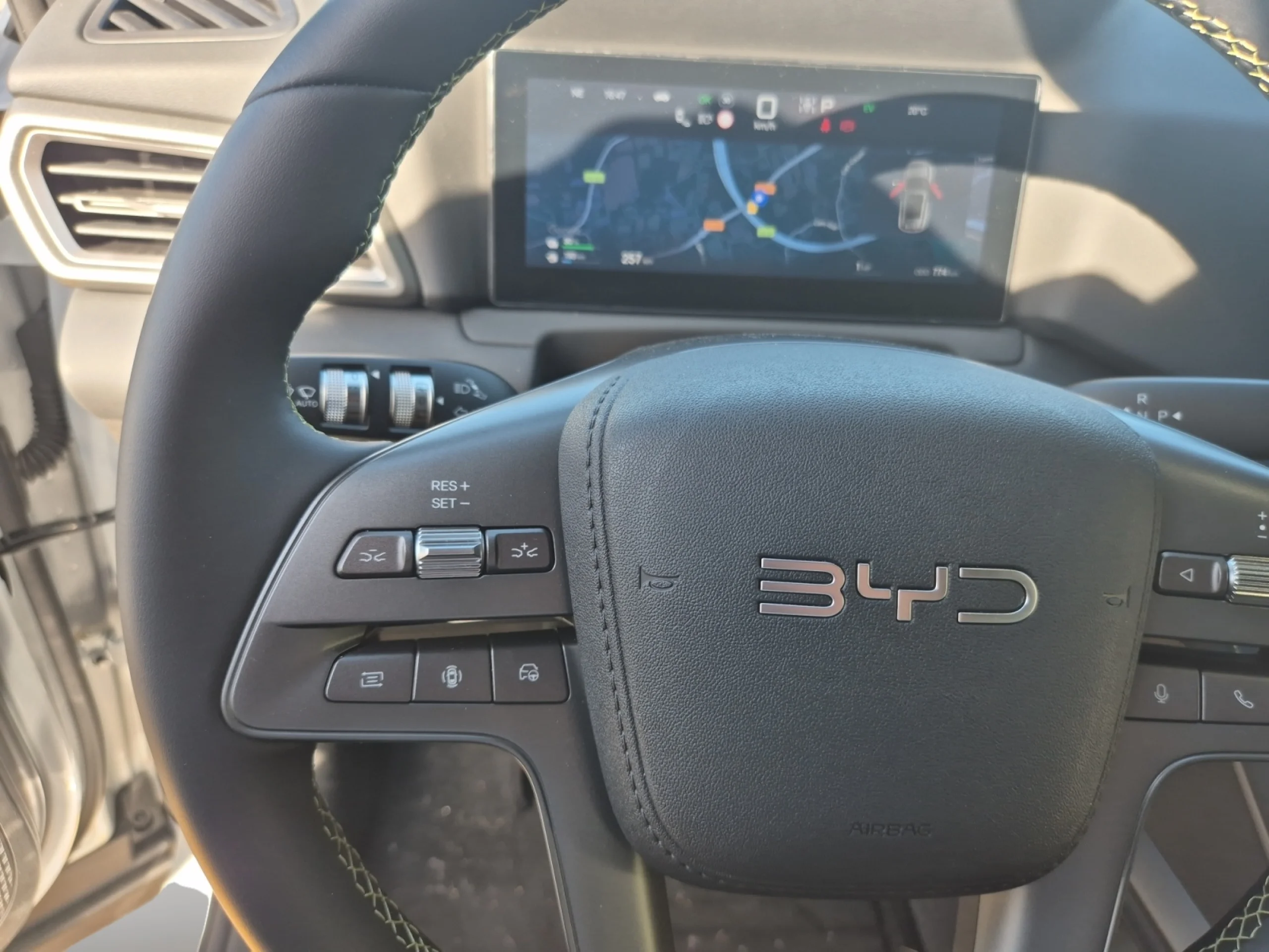 BYD ATTO 2 DM I BOOST - Foto 12