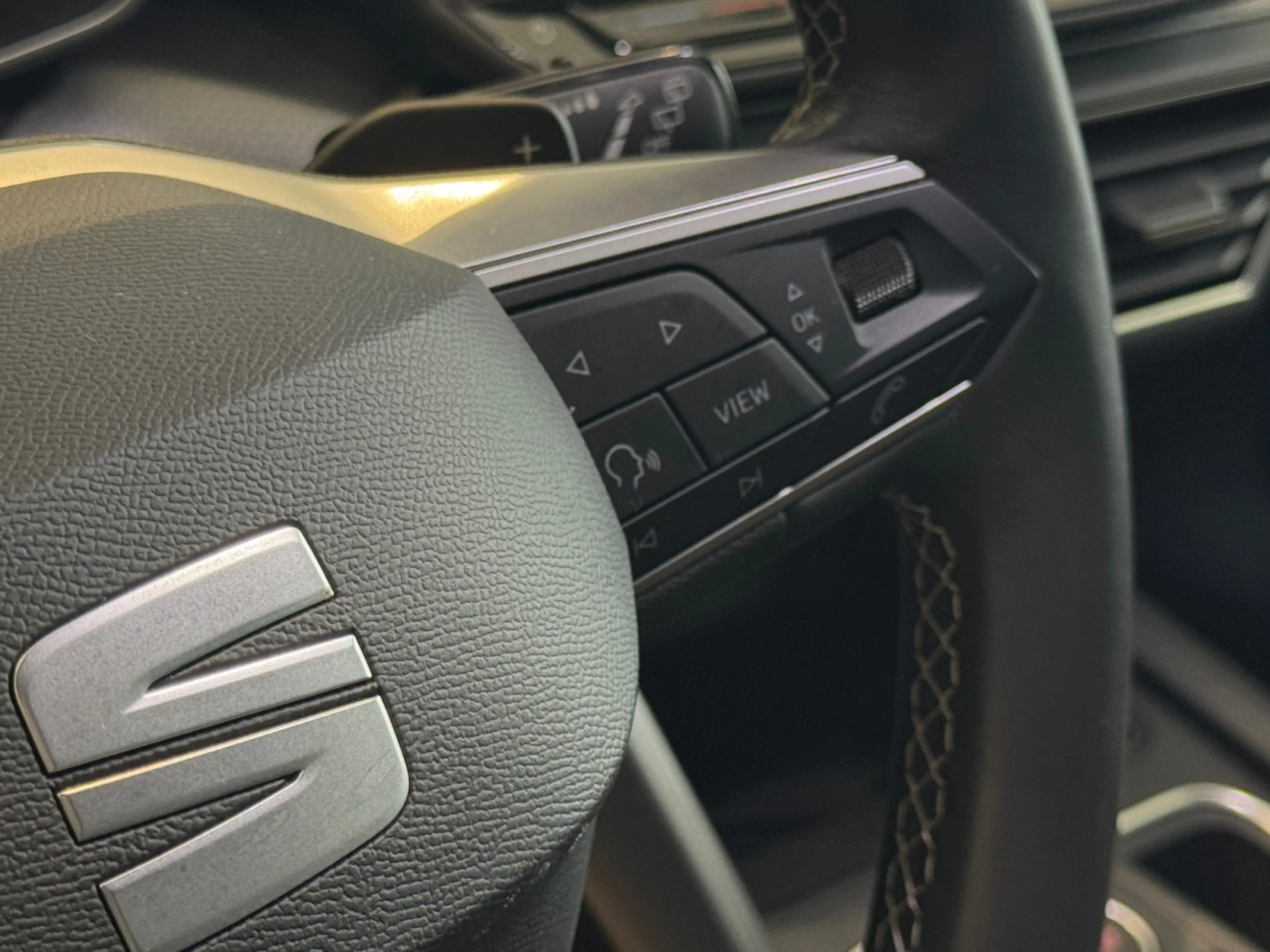 SEAT LEON 1.5 ETSI 85KW DSG STYLE 25 ANIVERSARIO - Foto 11