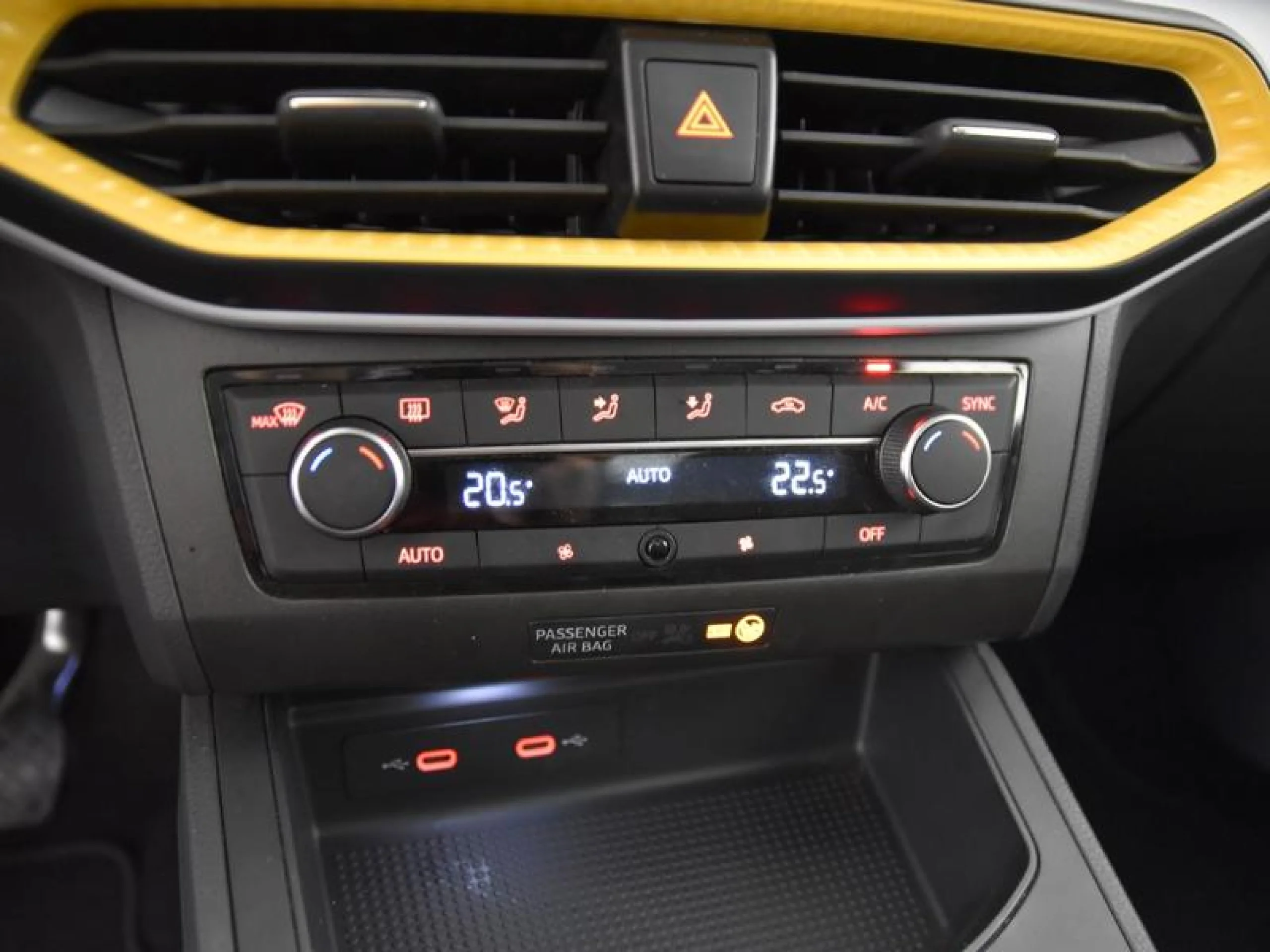 SEAT IBIZA 1.0 TSI 85KW (115CV) STYLE XL - Foto 11