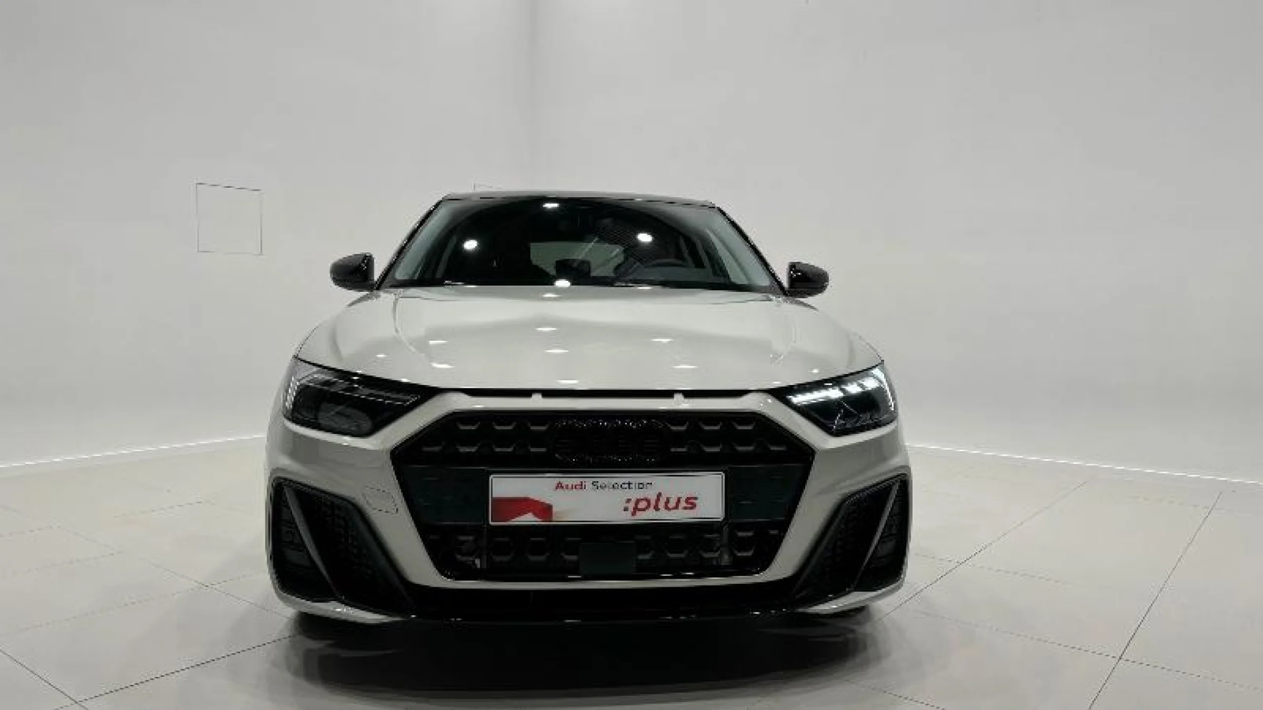 AUDI A1 SPORTBACK ADRENAL BLACK 30TFSI 81KW S TR - Foto 2