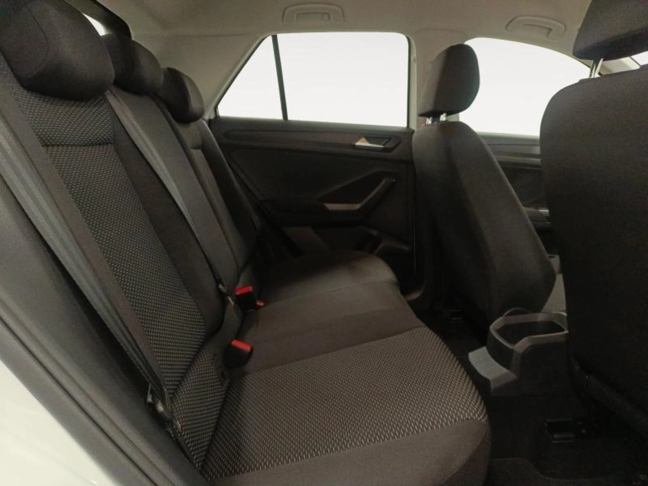 VOLKSWAGEN T ROC T ROC 2.0 TDI 85KW (115CV) - Foto 6