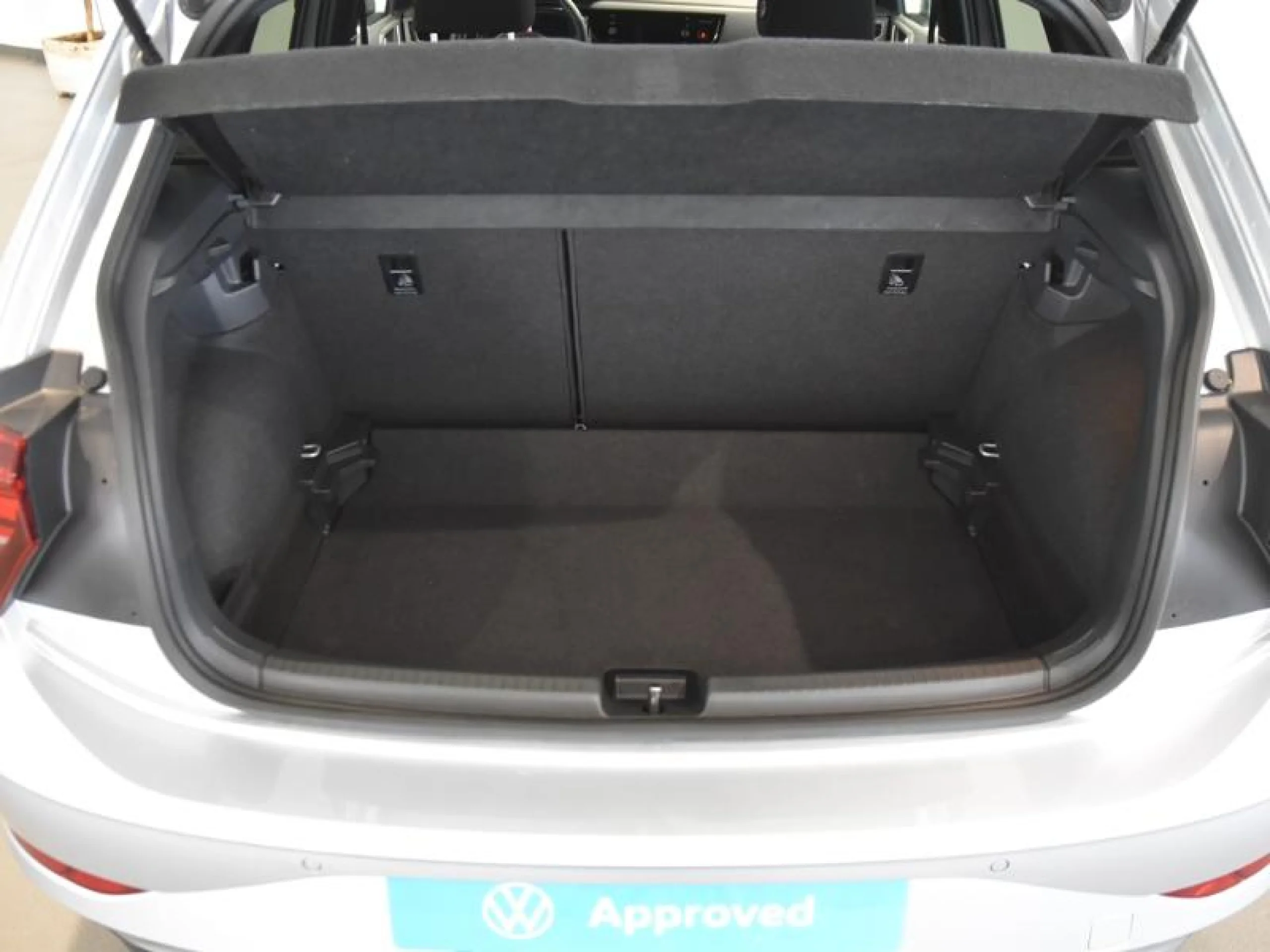 VOLKSWAGEN POLO R LINE 1.0 TSI 85KW (115CV) DSG - Foto 7